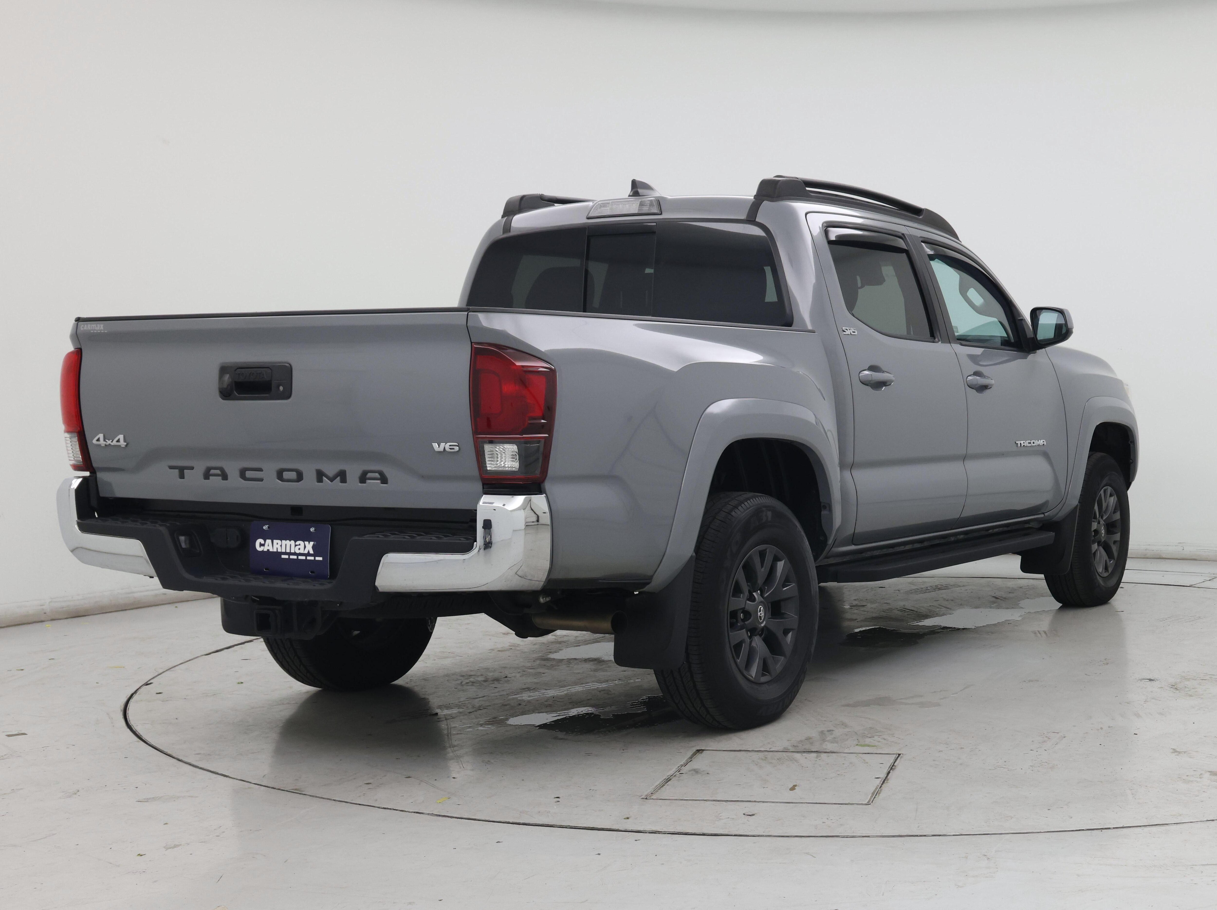 Thumbnail: 2021 Toyota Tacoma - 8
