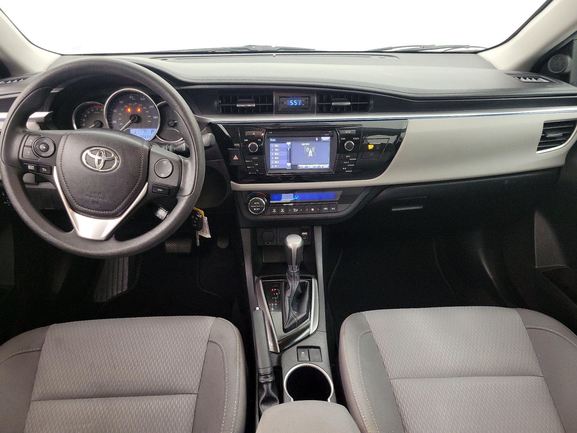 Thumbnail: 2015 Toyota Corolla - 9