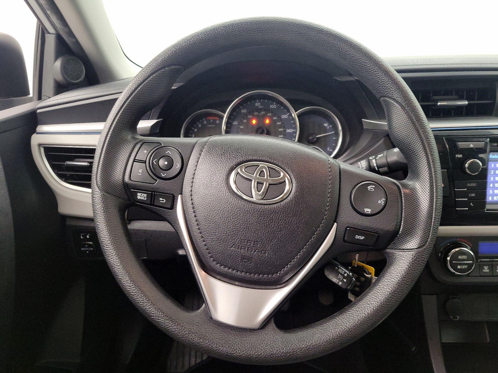 Thumbnail: 2015 Toyota Corolla - 10