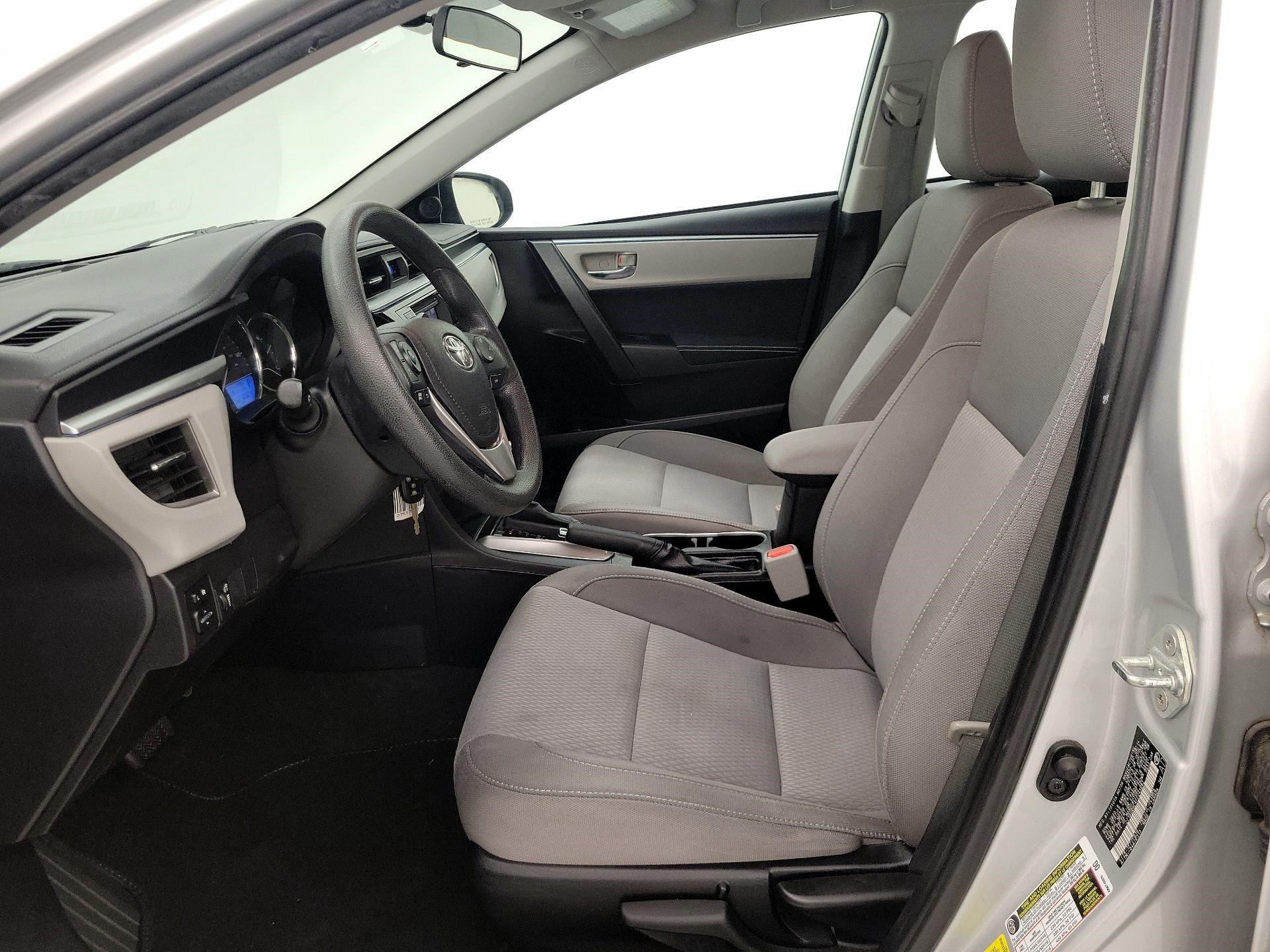 Thumbnail: 2015 Toyota Corolla - 11