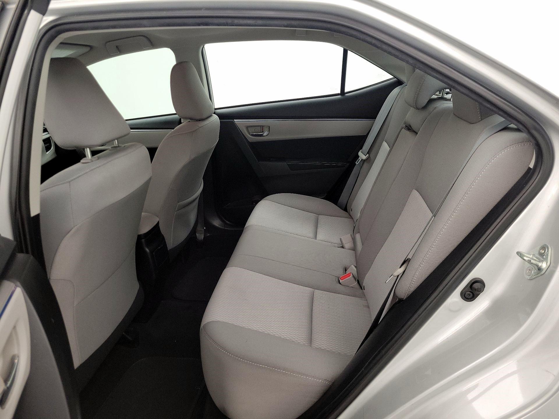 Thumbnail: 2015 Toyota Corolla - 19