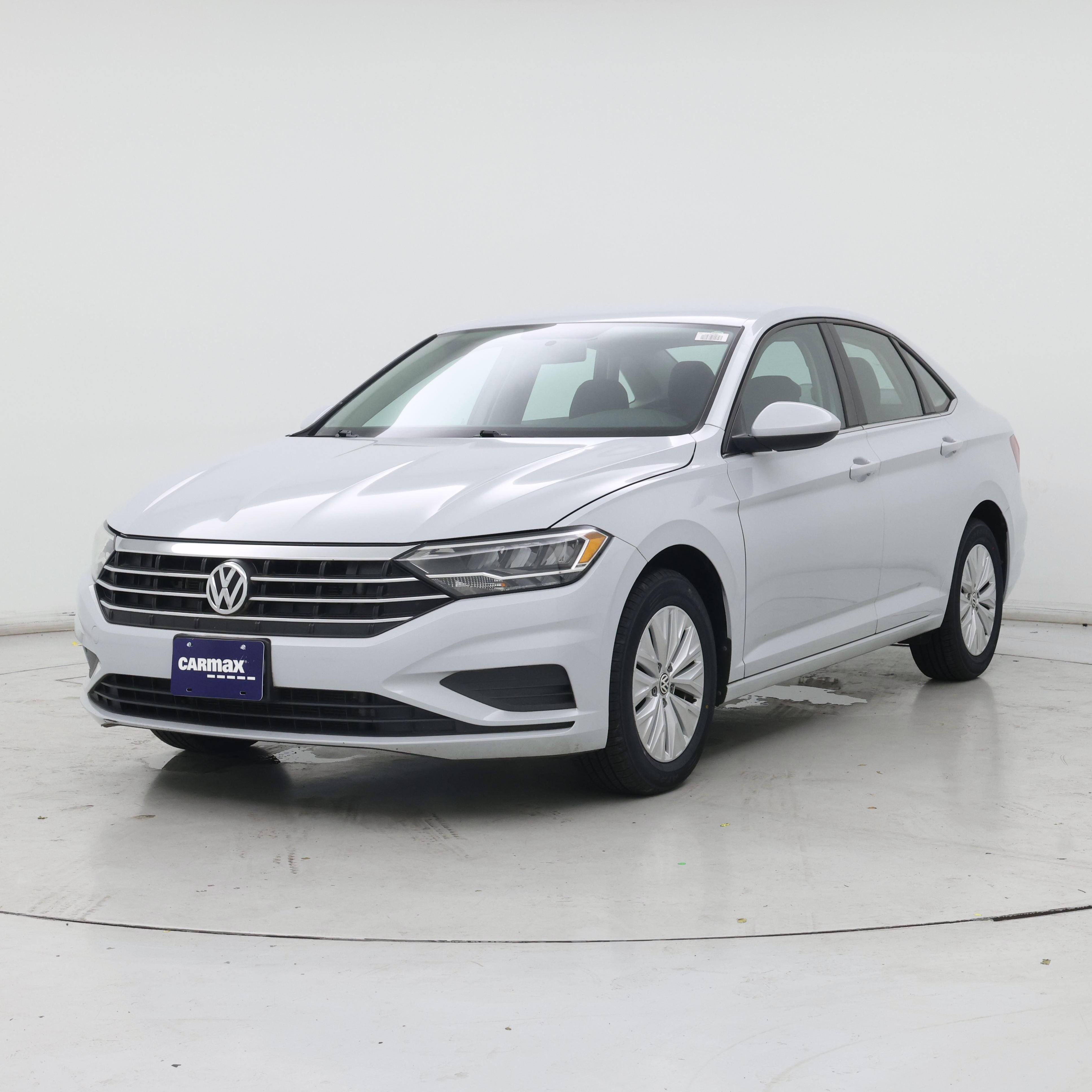 Thumbnail: 2019 Volkswagen Jetta - 4