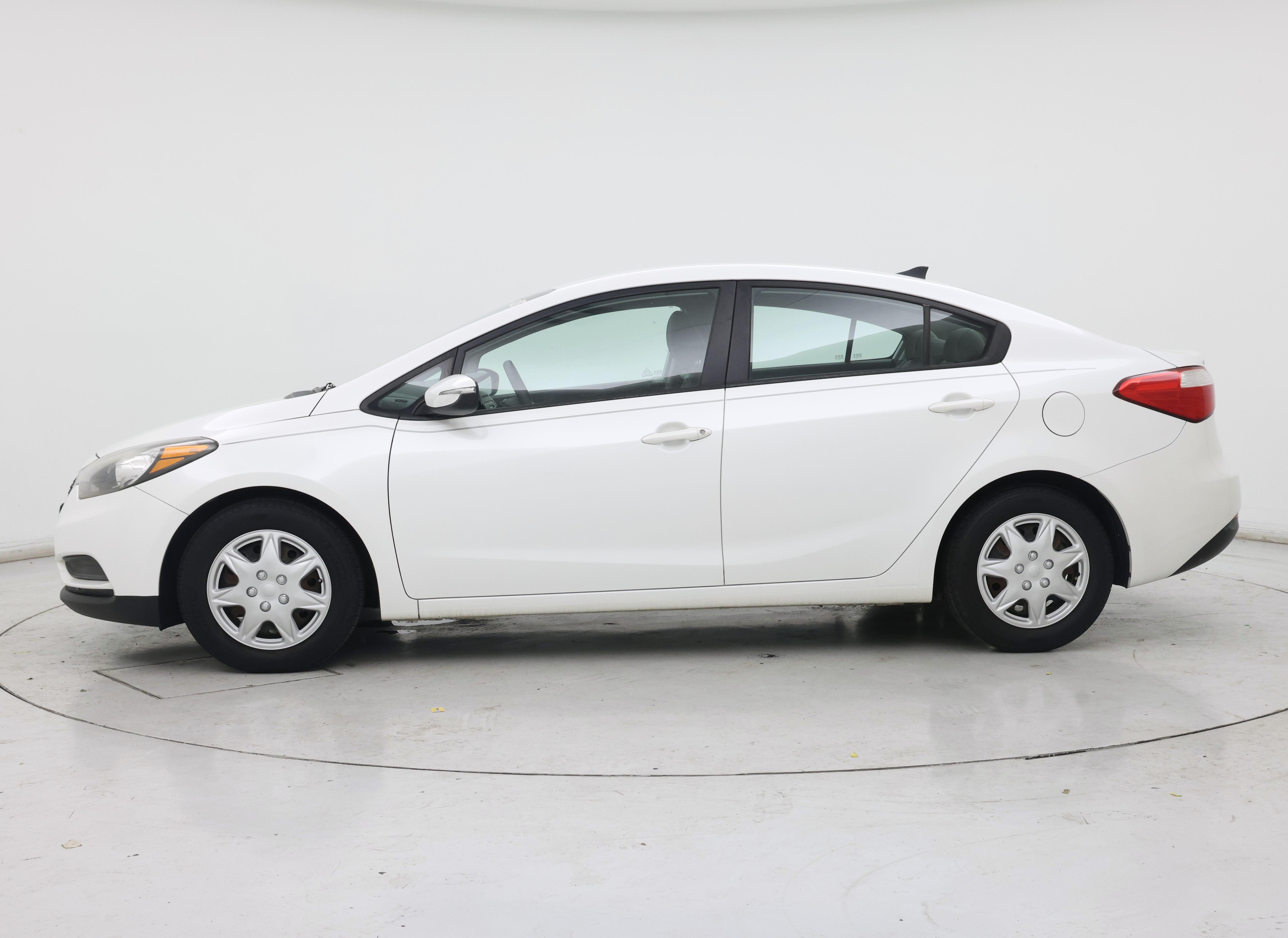 Thumbnail: 2015 Kia Forte - 3
