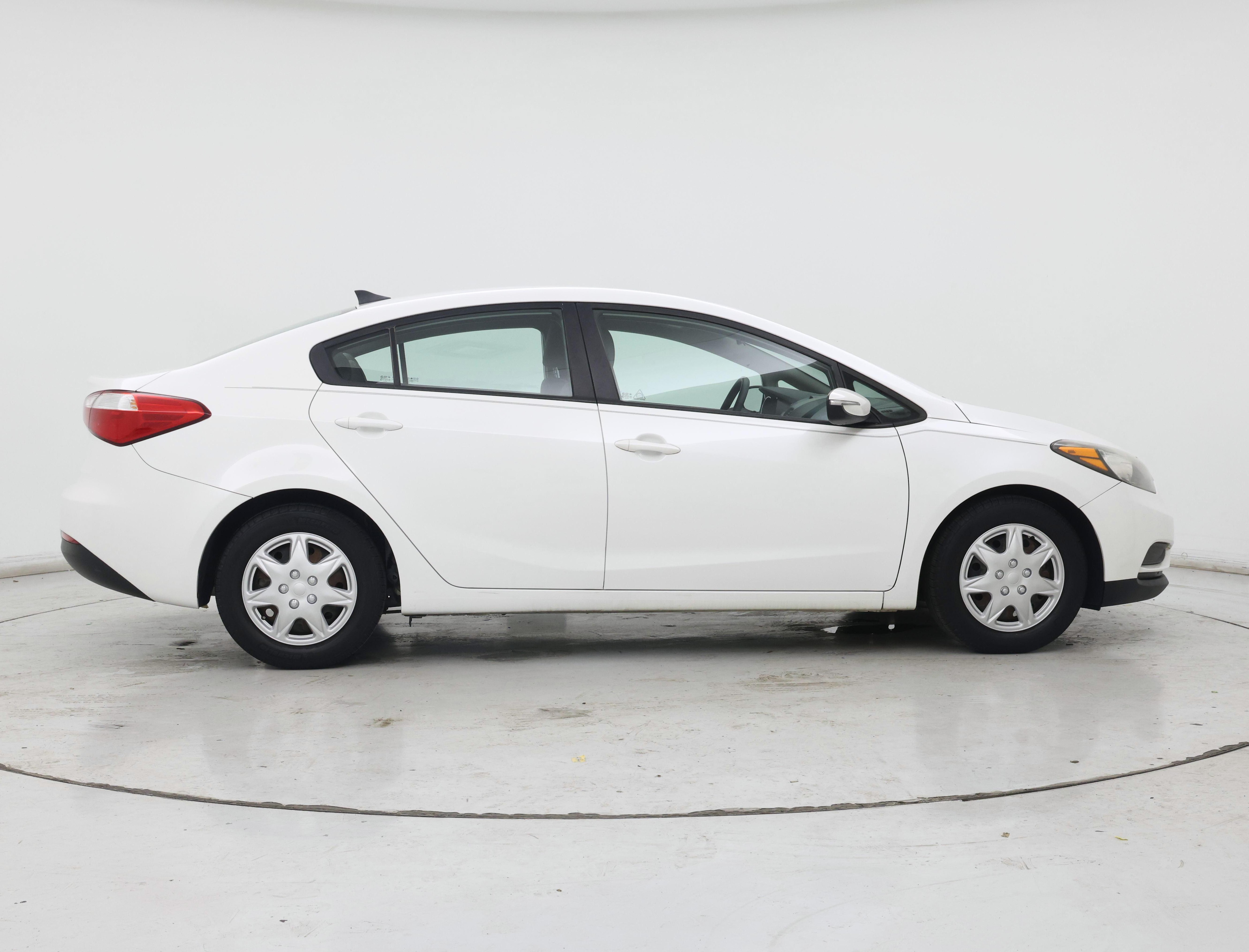Thumbnail: 2015 Kia Forte - 7