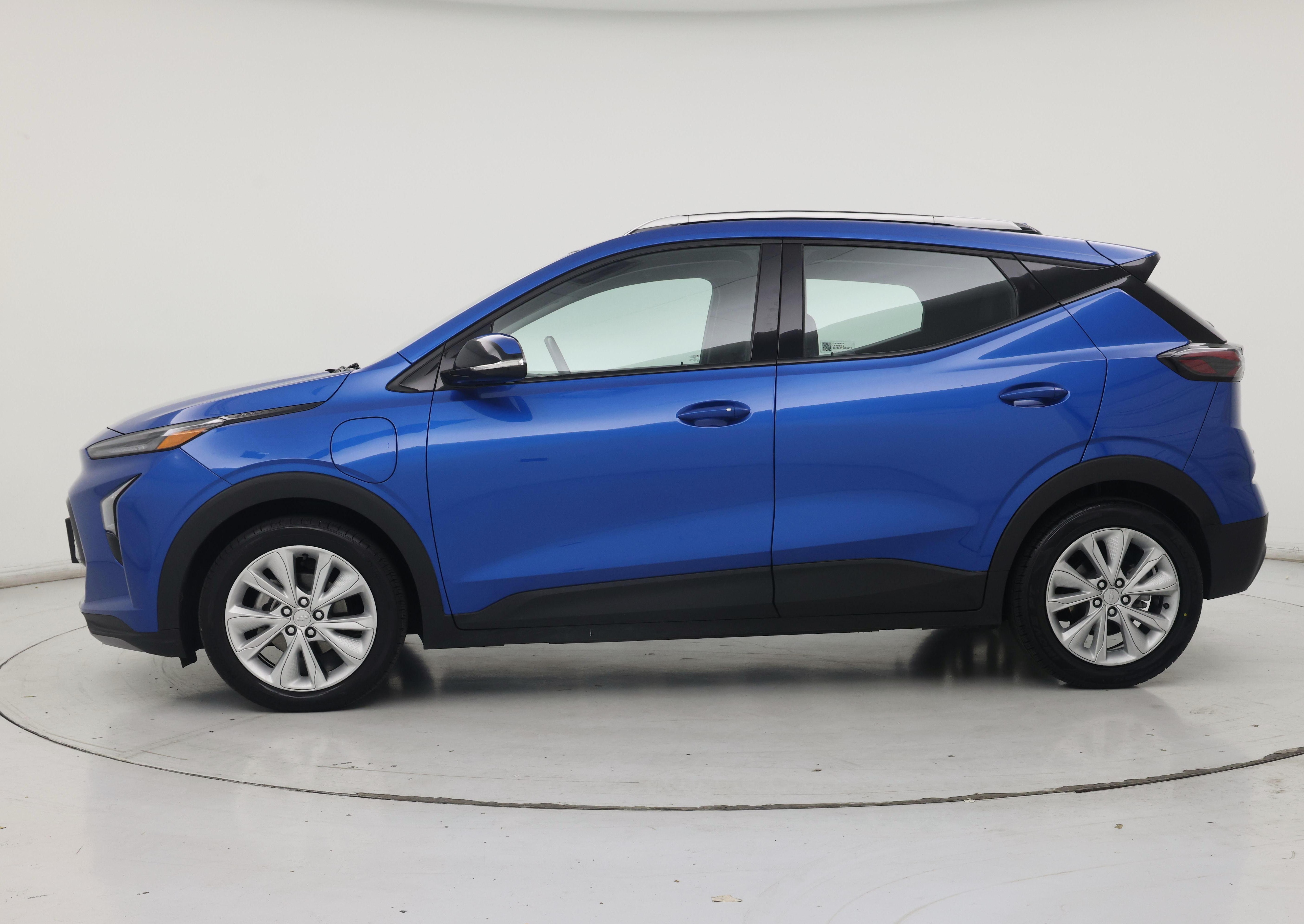 Thumbnail: 2022 Chevrolet Bolt EUV - 3