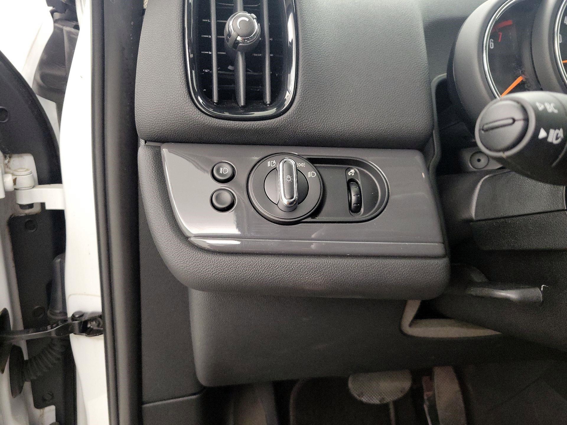 Thumbnail: 2019 MINI Cooper Countryman - 13