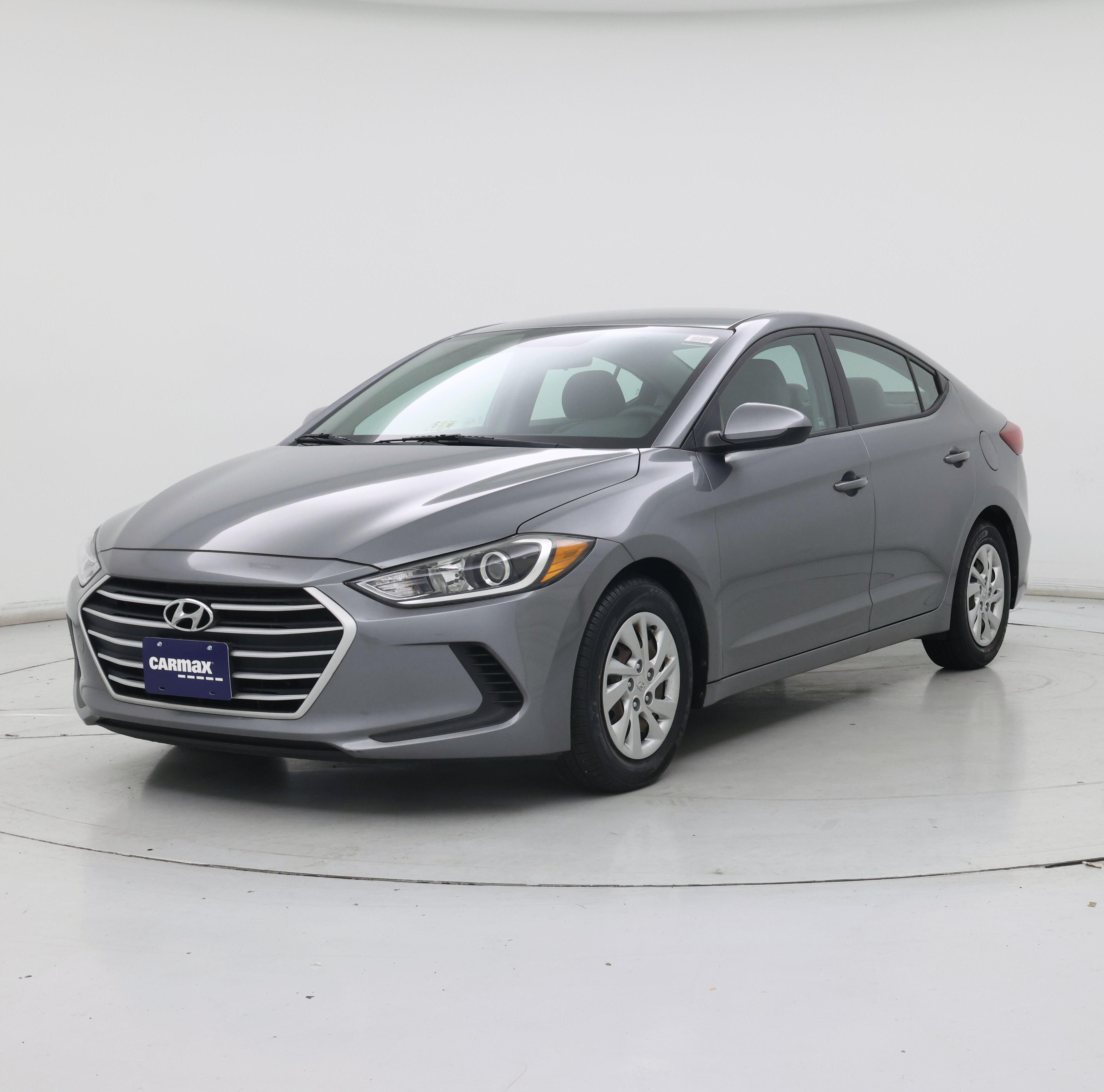 Thumbnail: 2017 Hyundai Elantra - 4