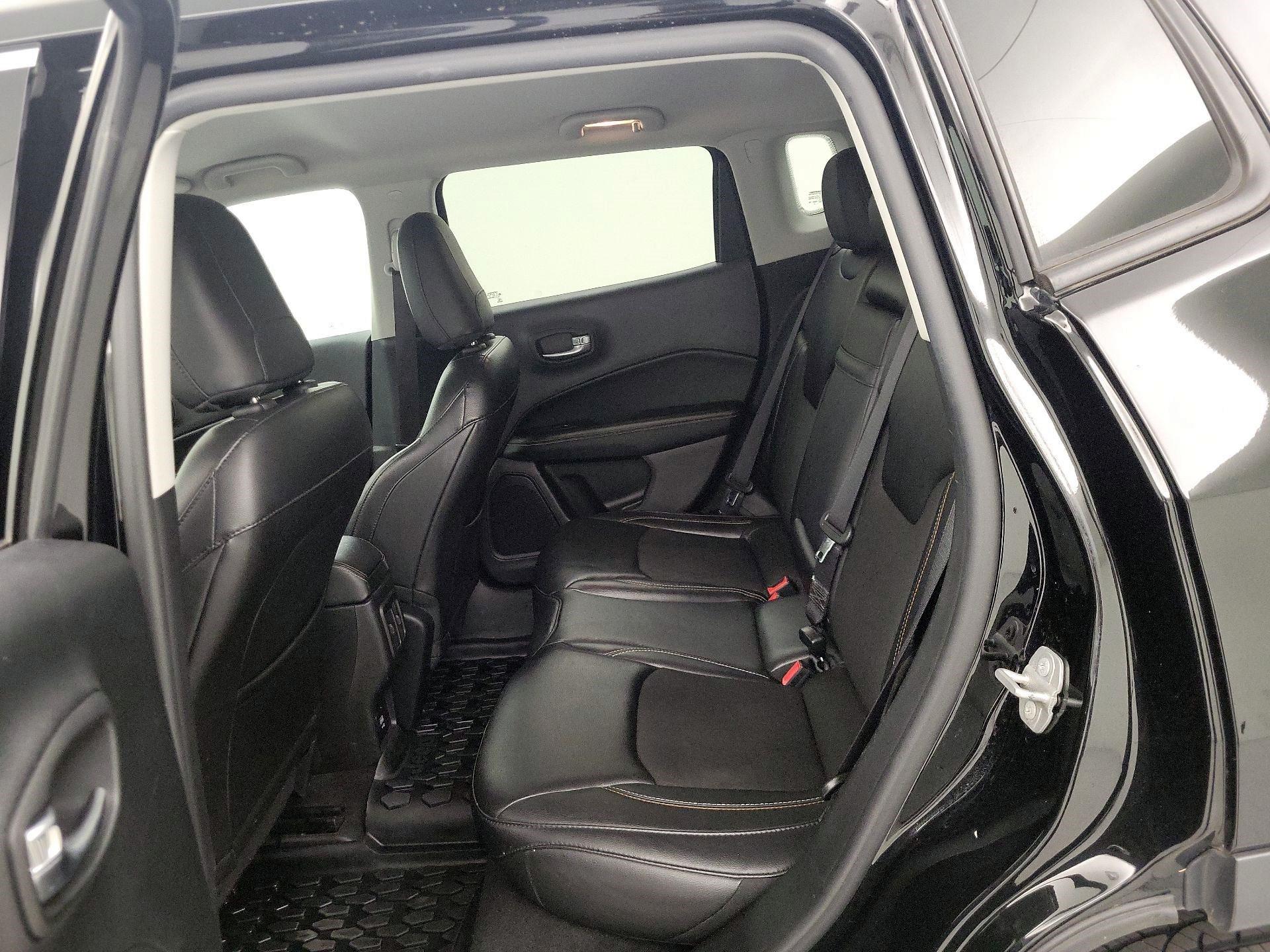 Thumbnail: 2018 Jeep Compass - 19