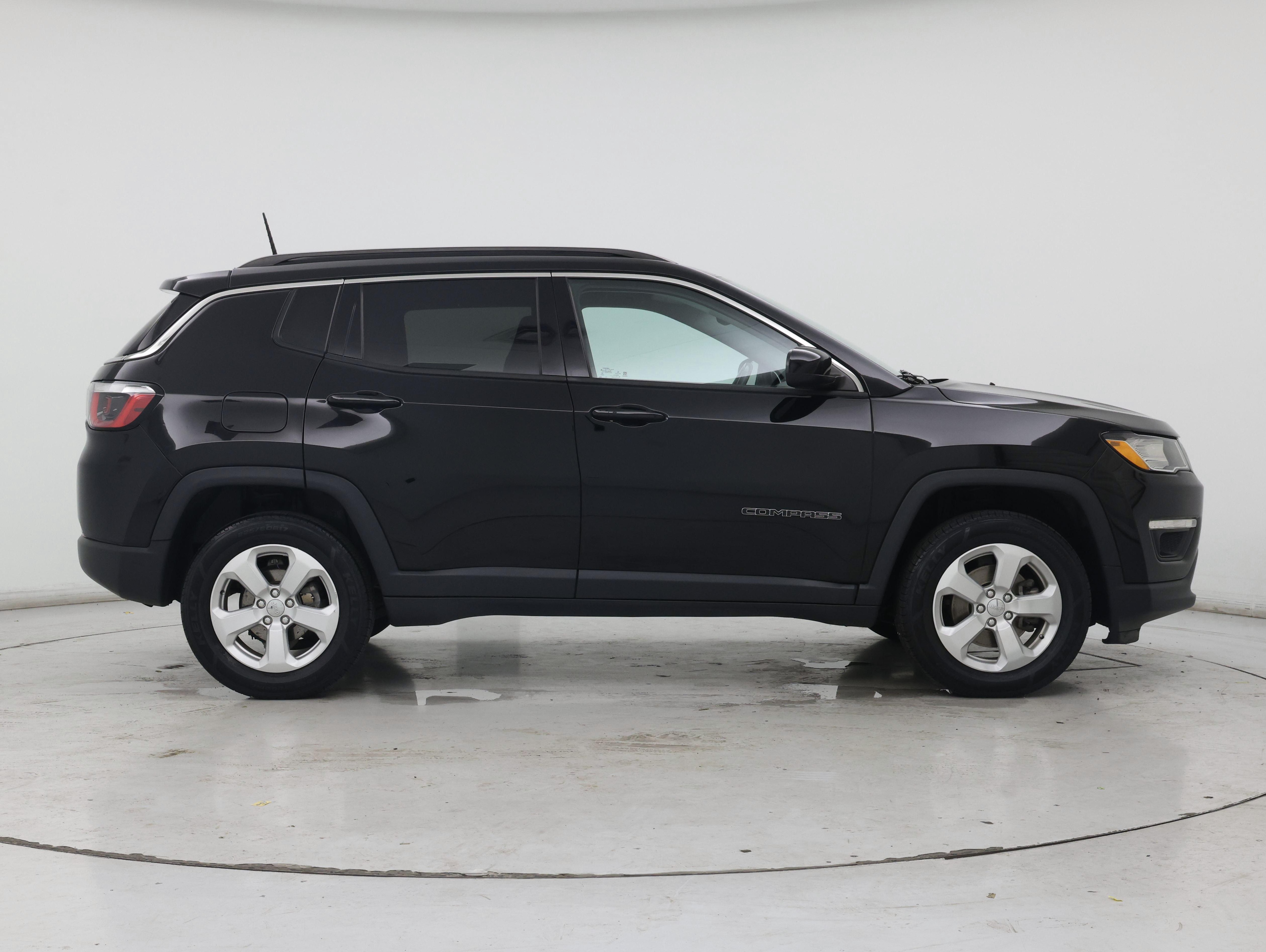 Thumbnail: 2018 Jeep Compass - 7