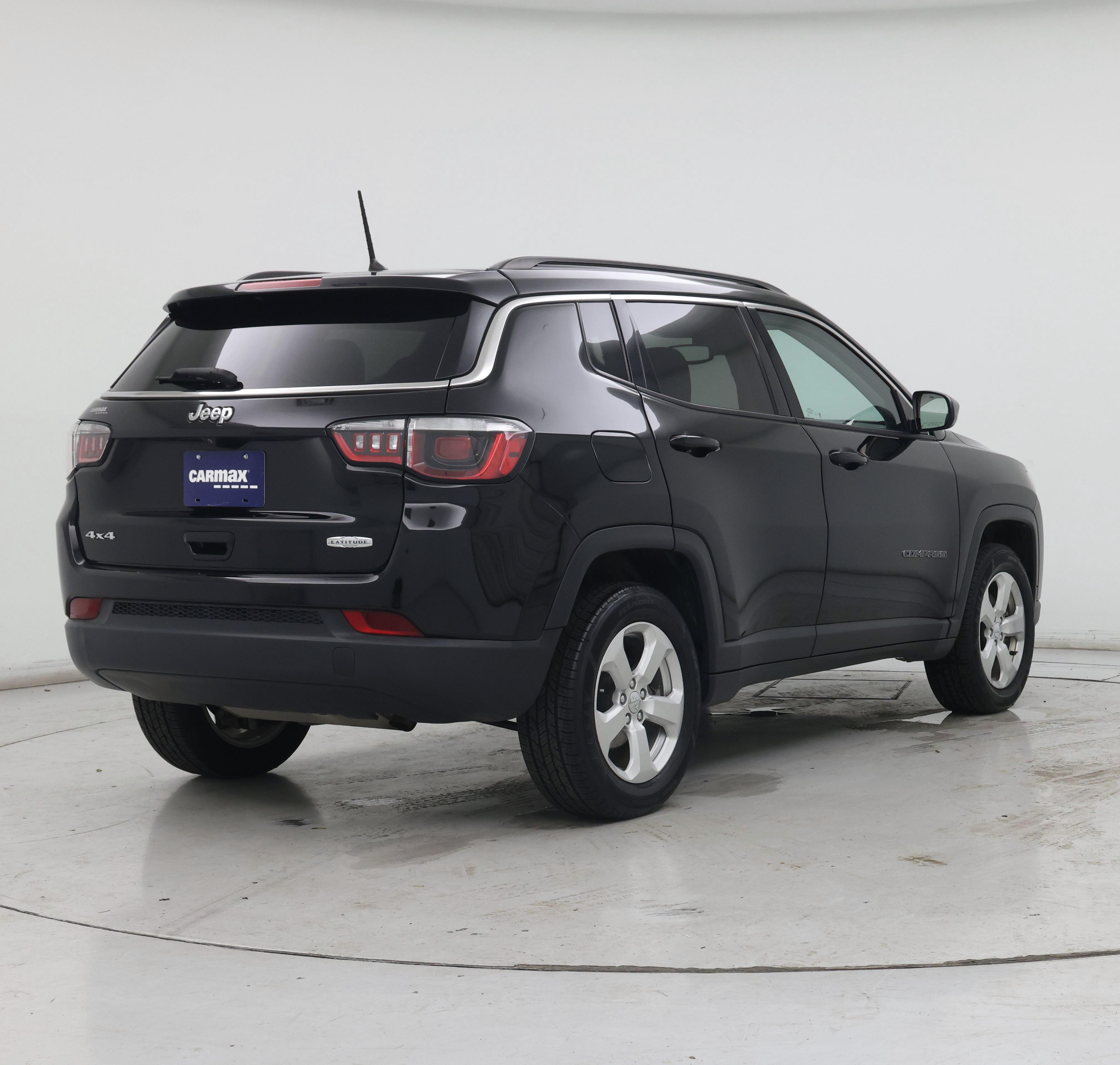 Thumbnail: 2018 Jeep Compass - 8