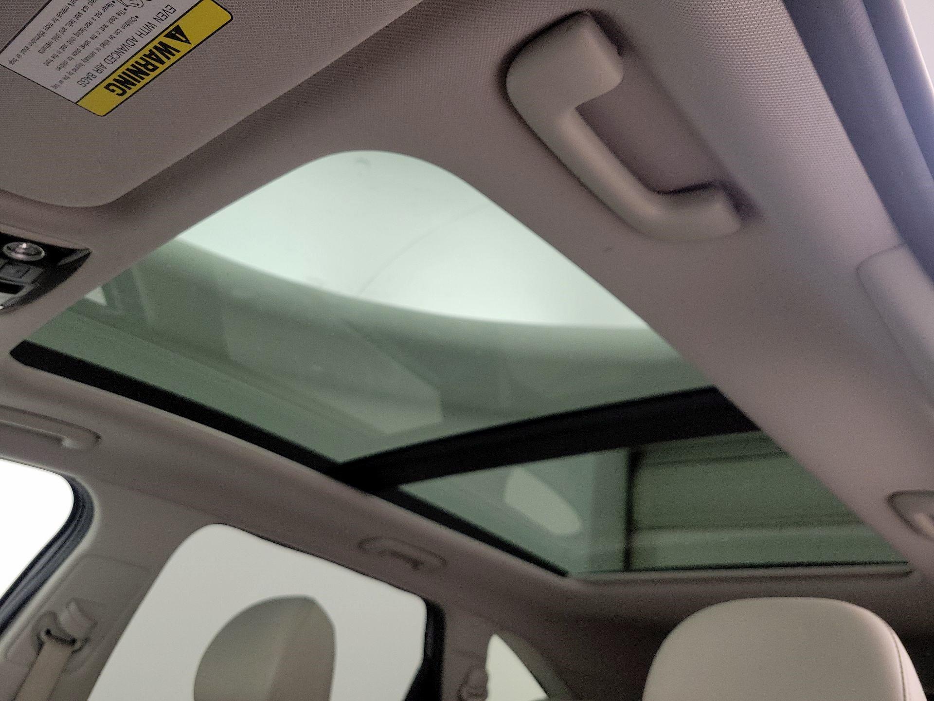 Thumbnail: 2022 Kia Sorento - 20