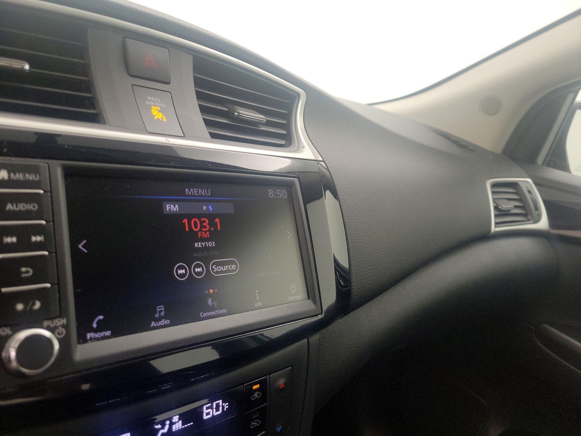 Thumbnail: 2019 Nissan Sentra - 15