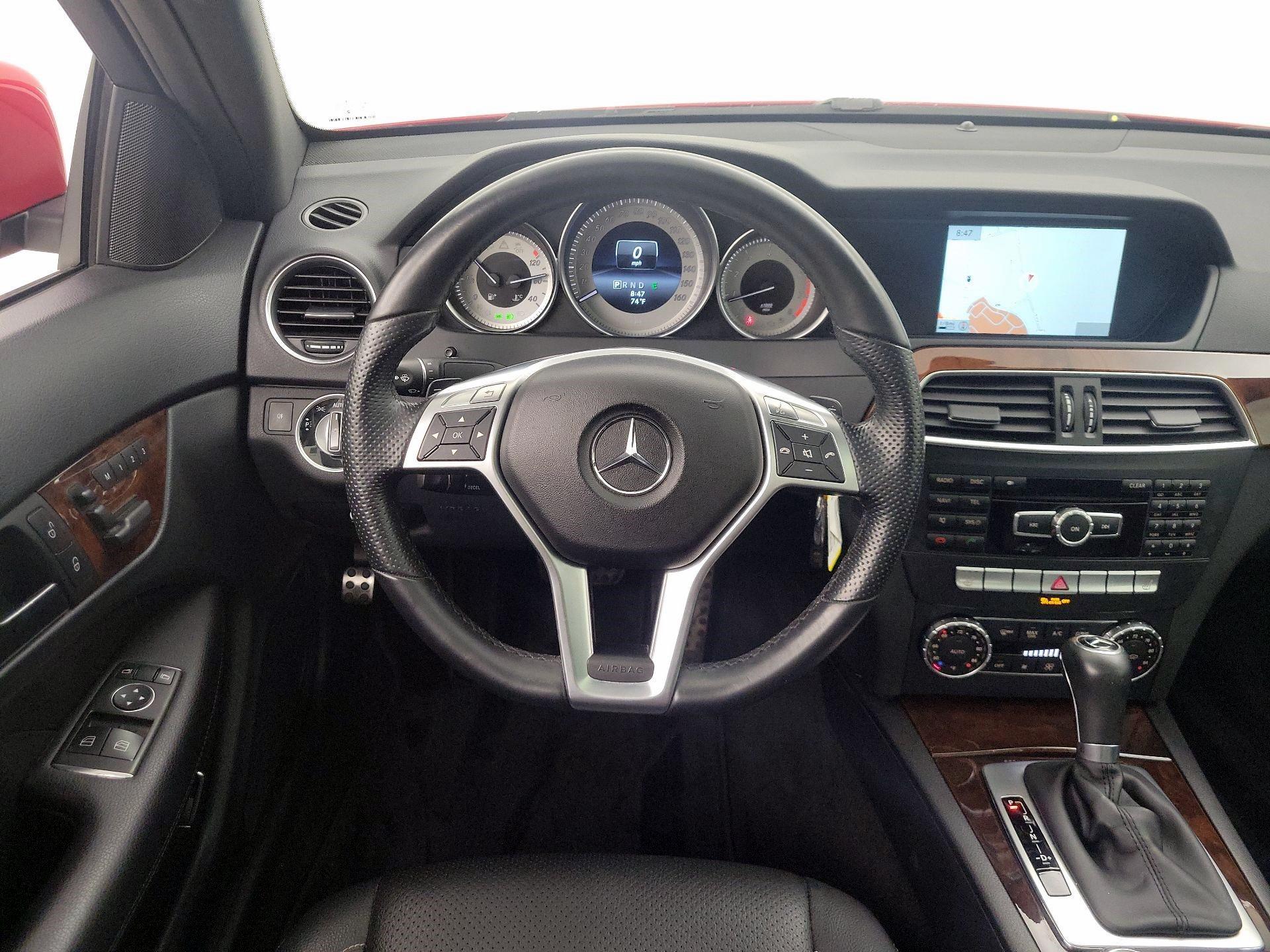 Thumbnail: 2014 Mercedes-Benz C-Class - 10