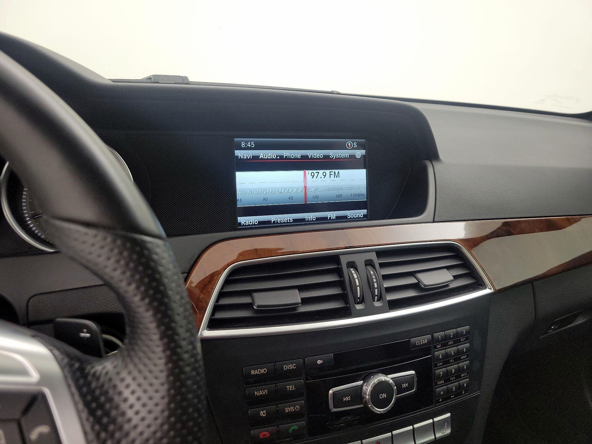 Thumbnail: 2014 Mercedes-Benz C-Class - 16