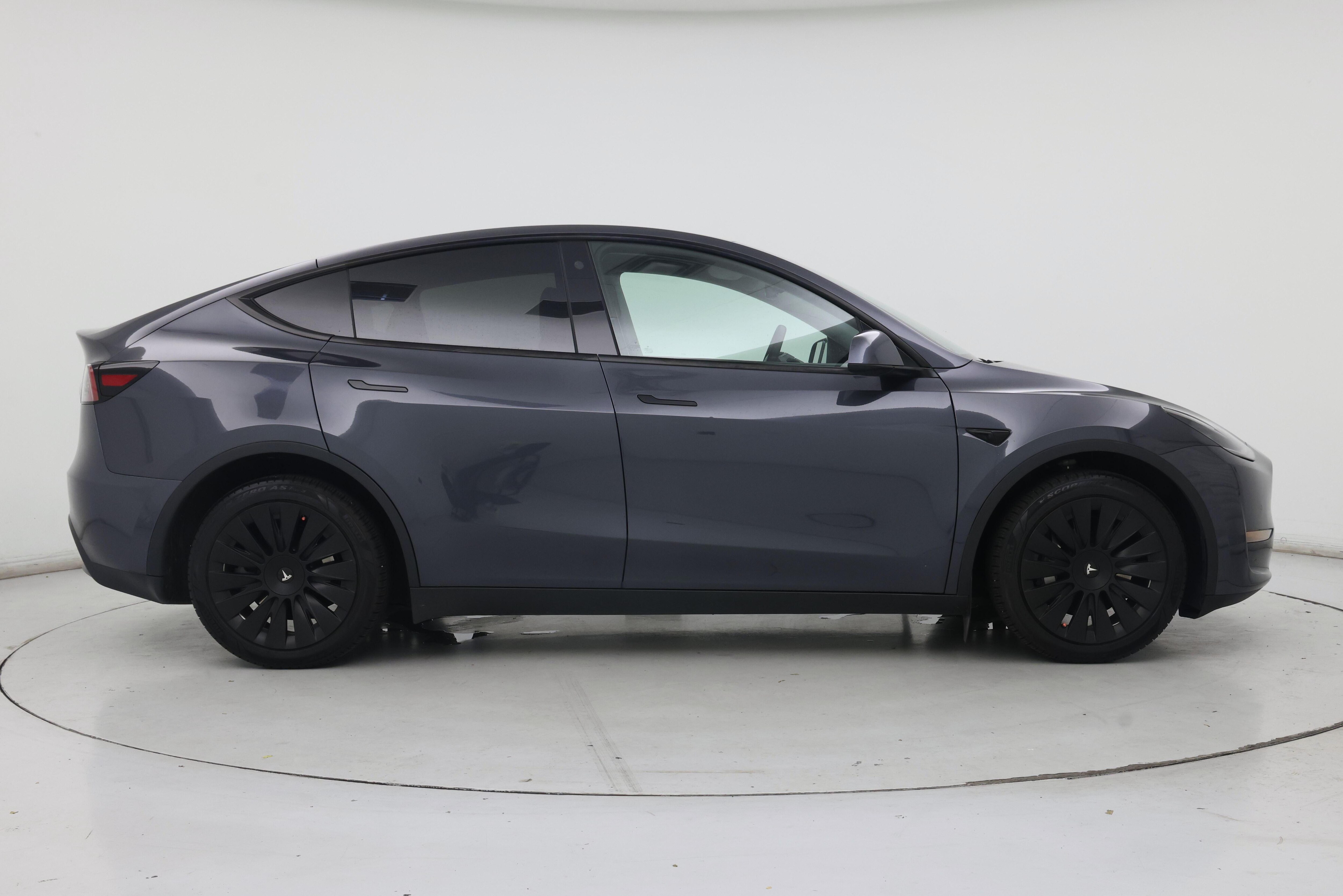 Thumbnail: 2021 Tesla Model Y - 7