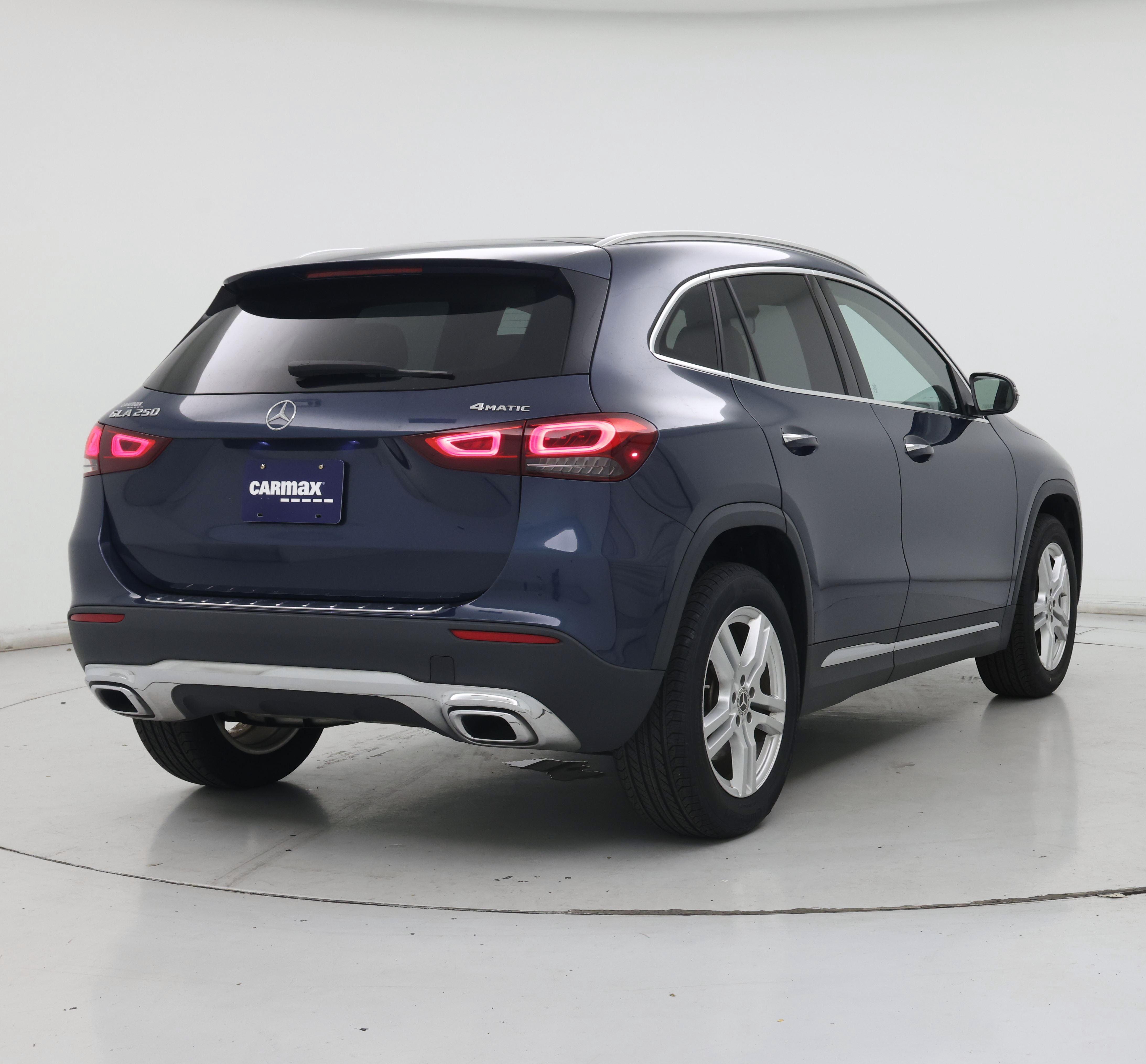 Thumbnail: 2022 Mercedes-Benz GLA - 8