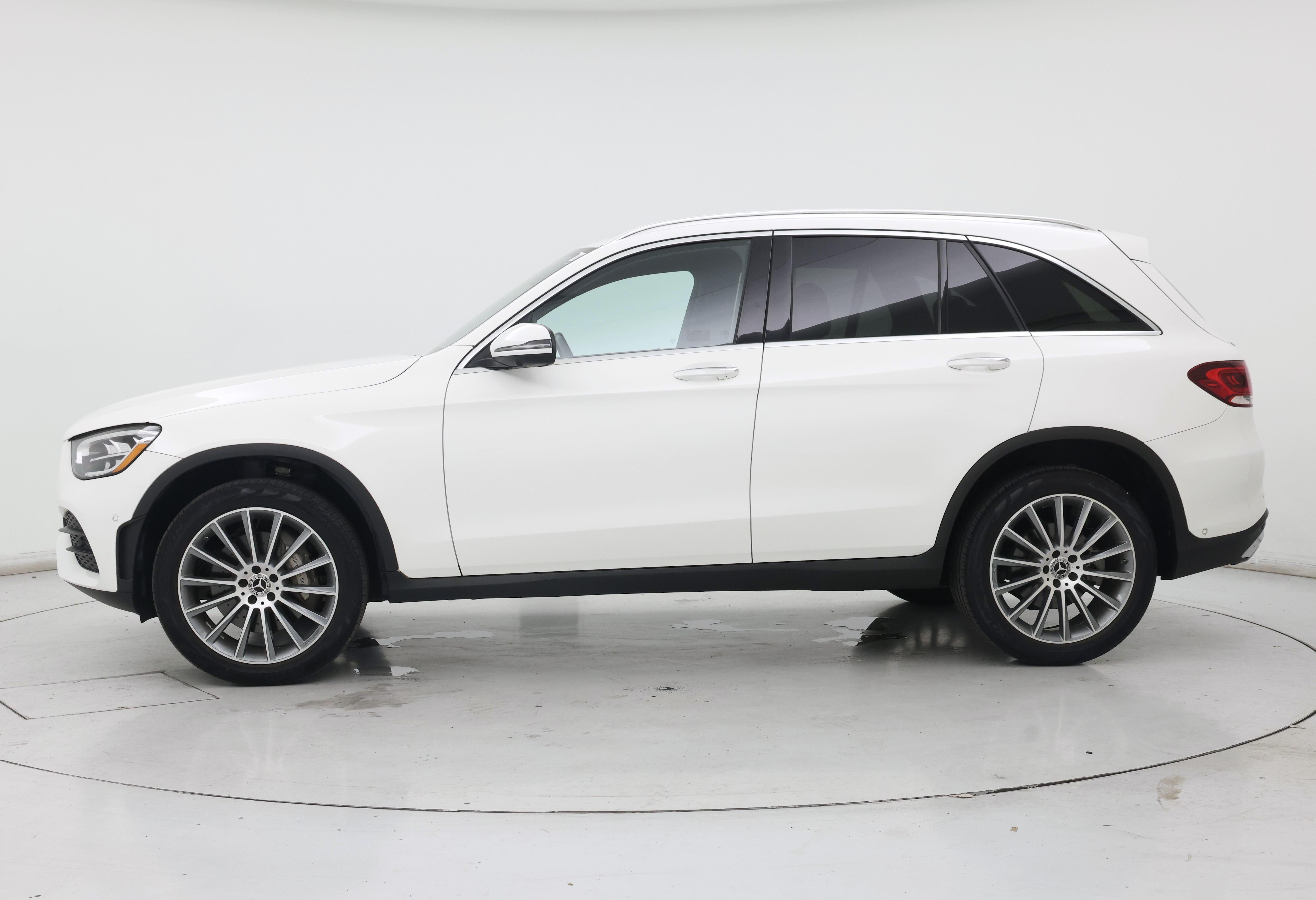Thumbnail: 2022 Mercedes-Benz GLC - 3