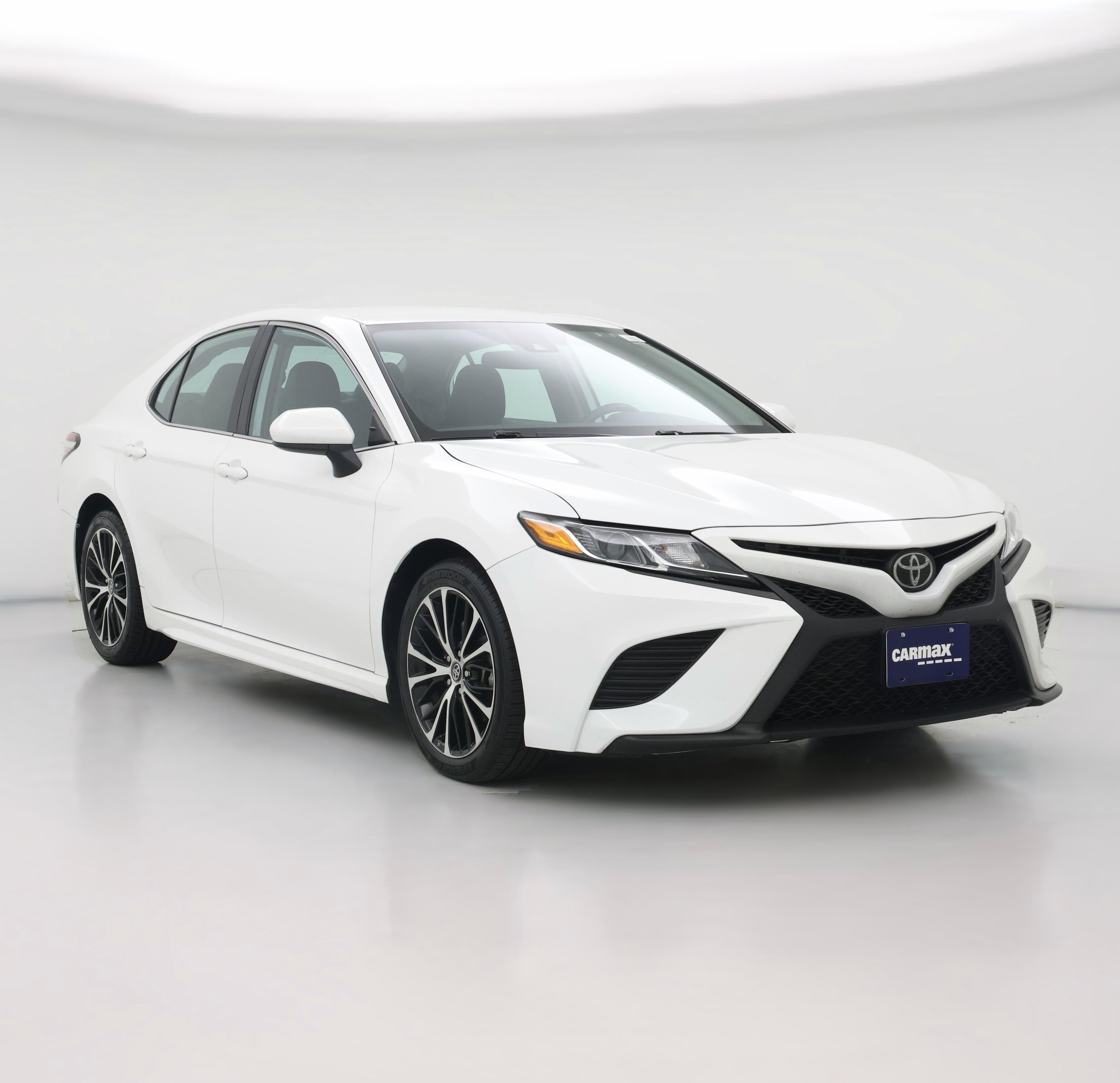 Thumbnail: 2020 Toyota Camry - 1
