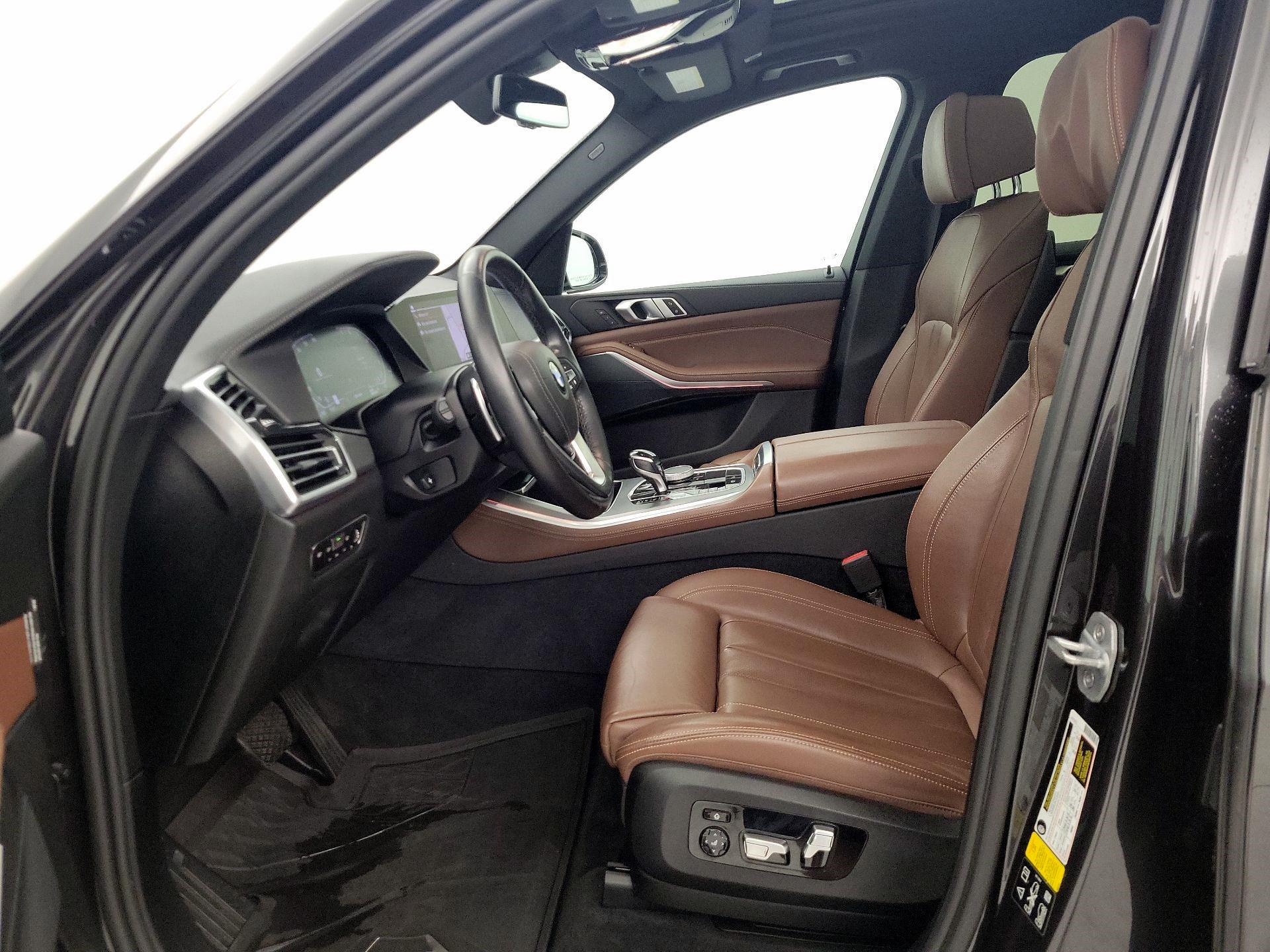 Thumbnail: 2020 BMW X5 - 11