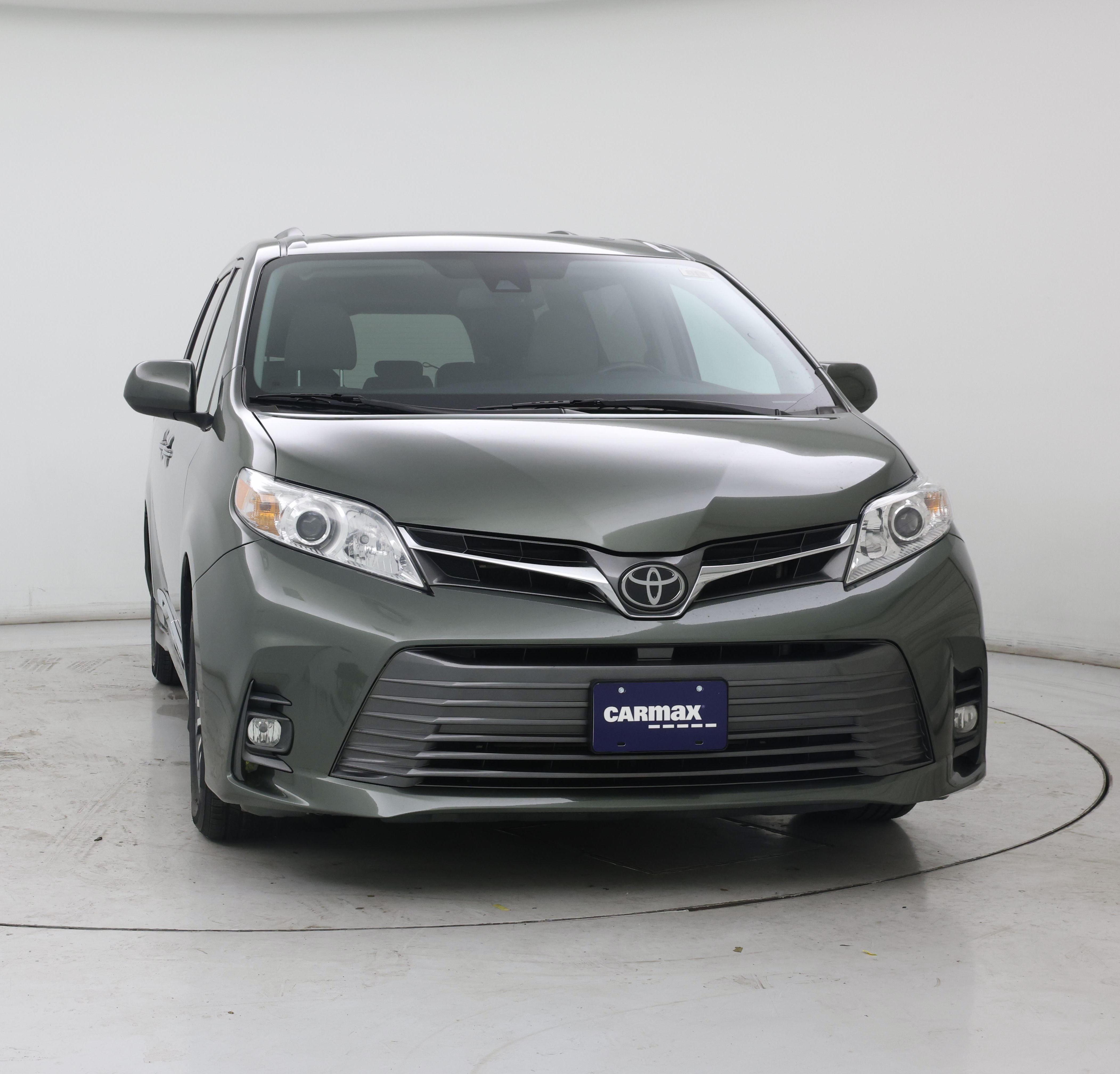 Thumbnail: 2020 Toyota Sienna - 5