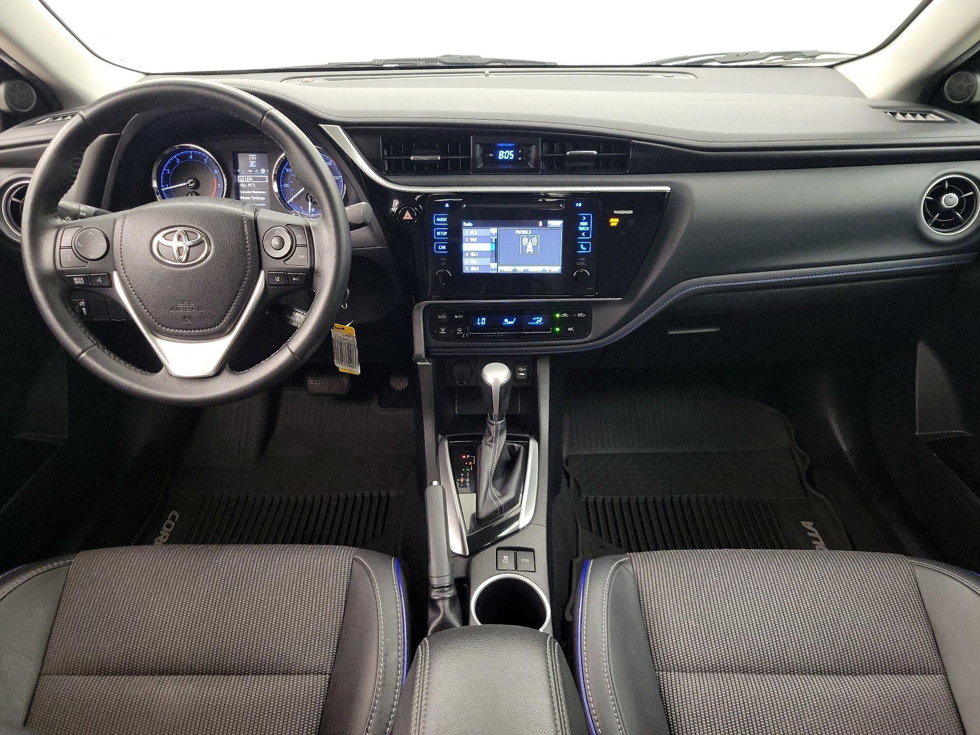 Thumbnail: 2017 Toyota Corolla - 9
