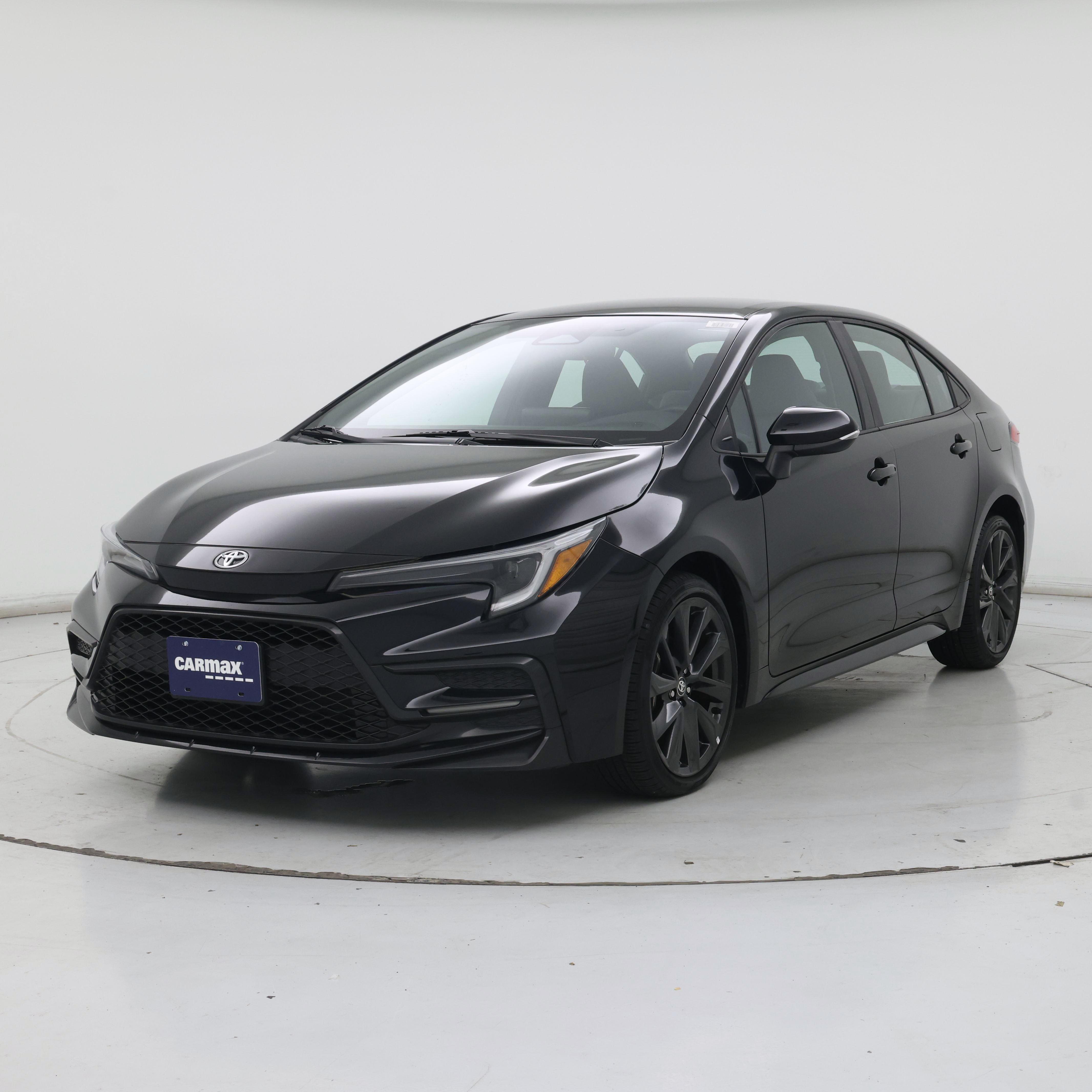 Thumbnail: 2023 Toyota Corolla - 4