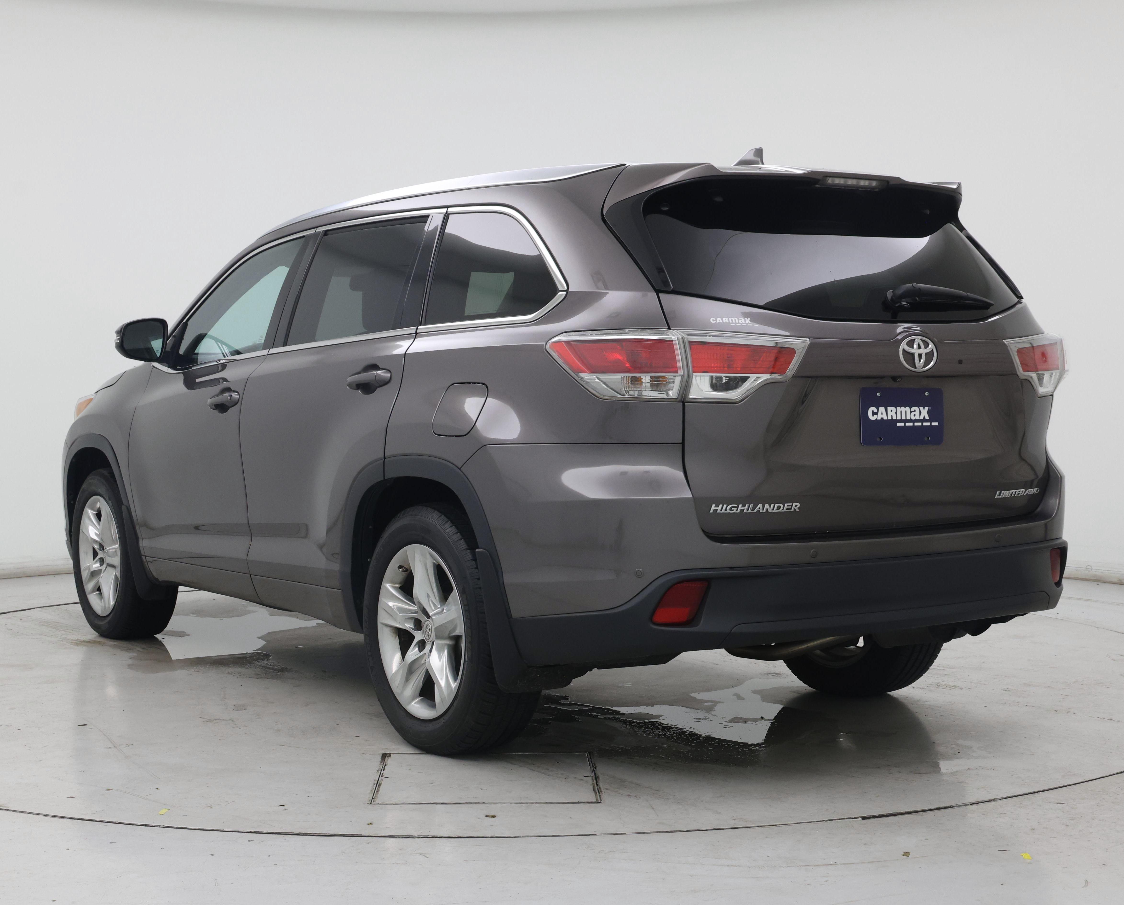 Thumbnail: 2014 Toyota Highlander - 2