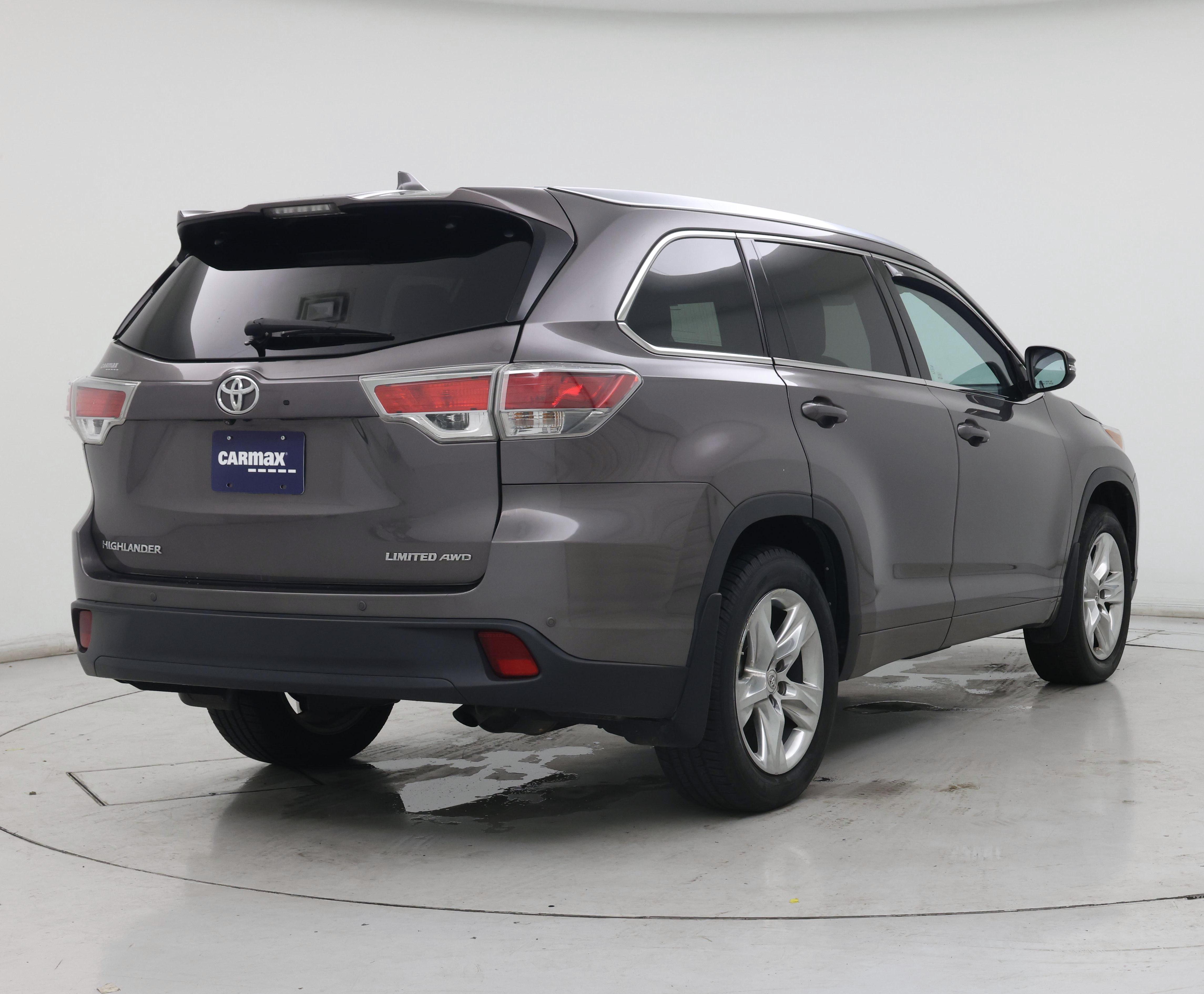 Thumbnail: 2014 Toyota Highlander - 8