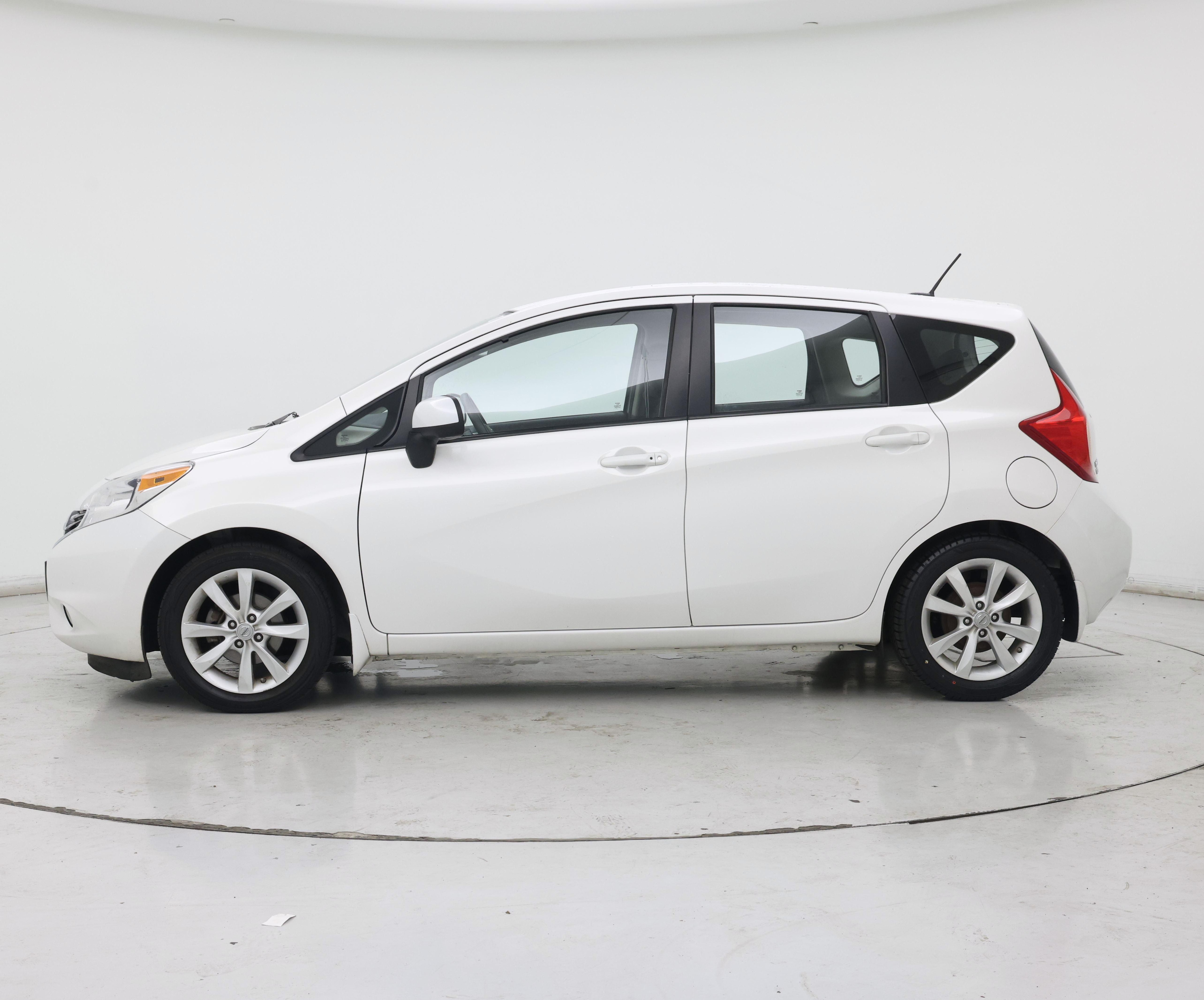 Thumbnail: 2014 Nissan Versa Note - 3