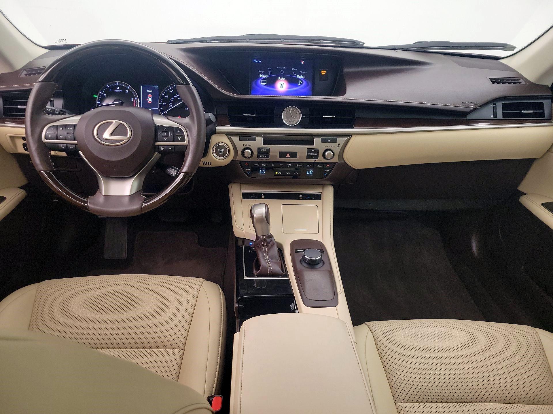 Thumbnail: 2018 Lexus ES - 9