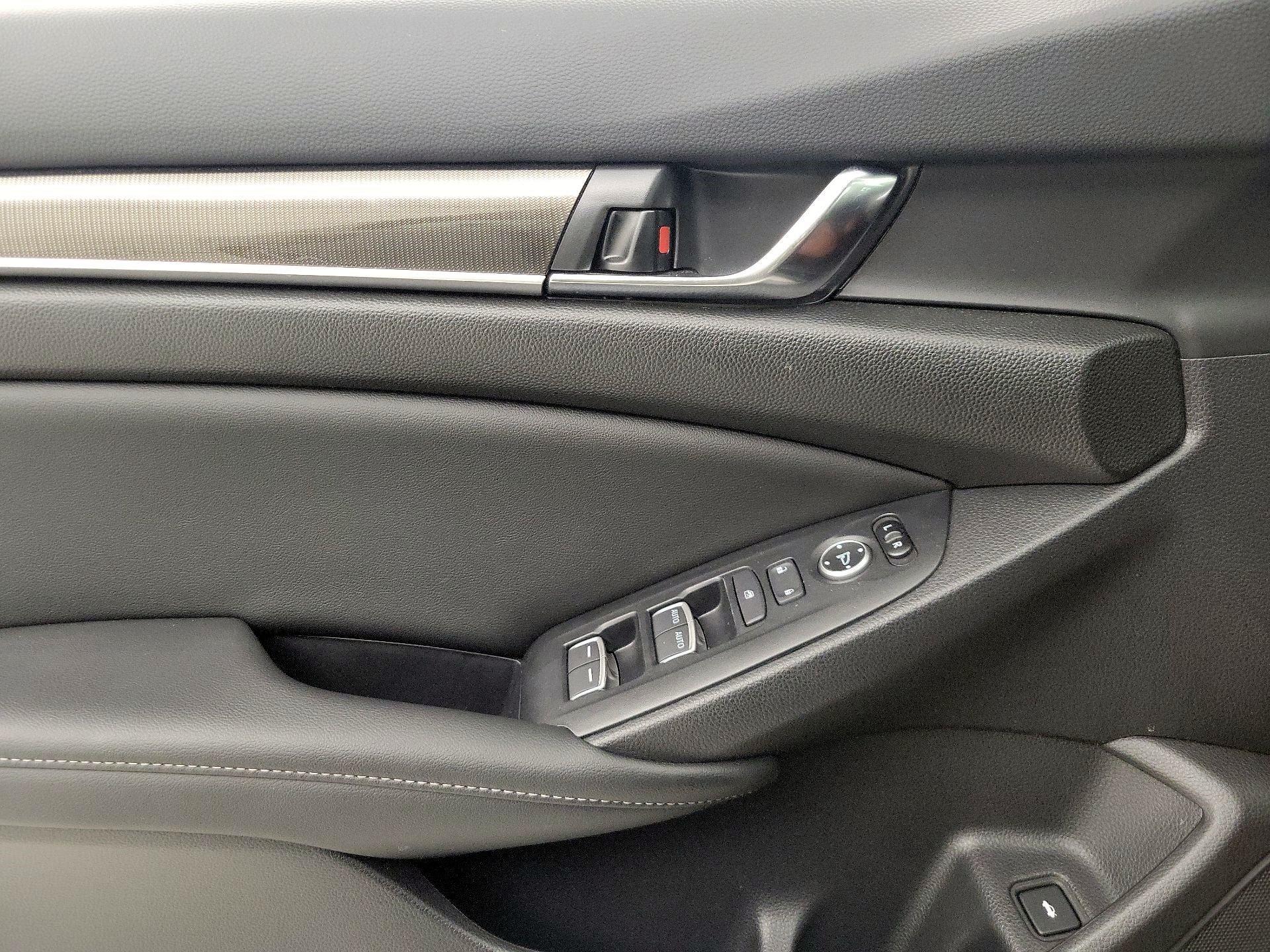 Thumbnail: 2022 Honda Accord - 12