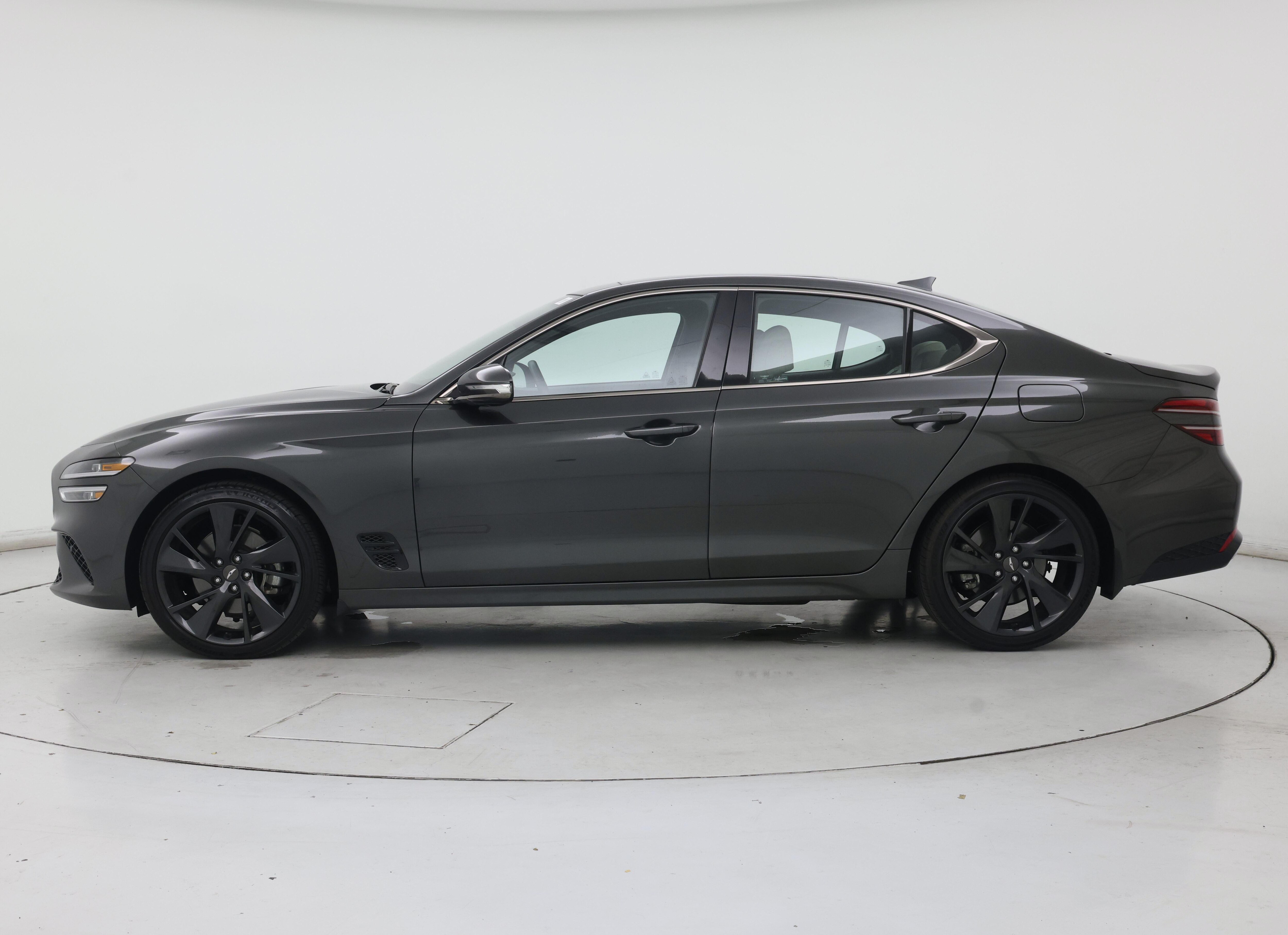 Thumbnail: 2023 Genesis G70 - 3