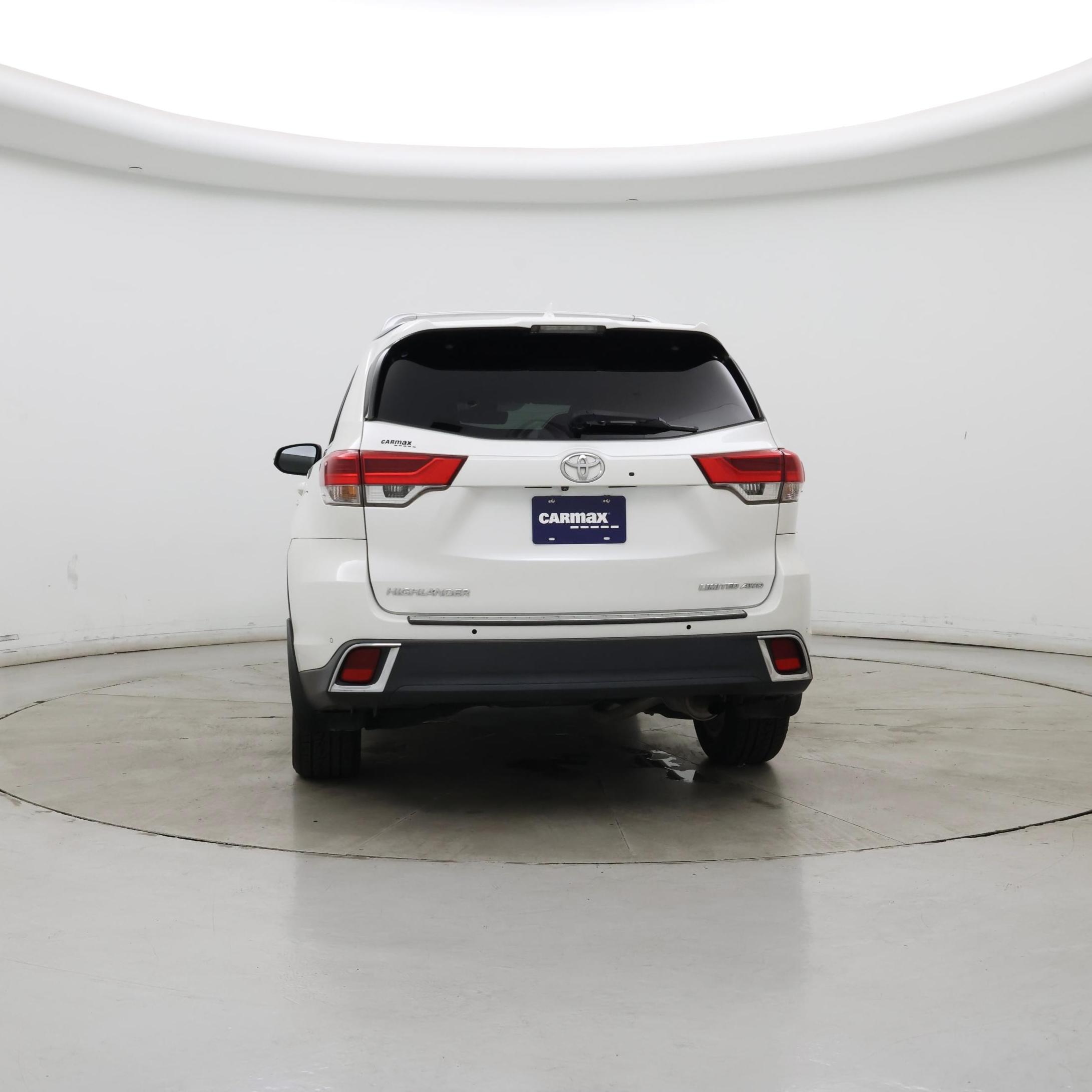 Thumbnail: 2017 Toyota Highlander - 6