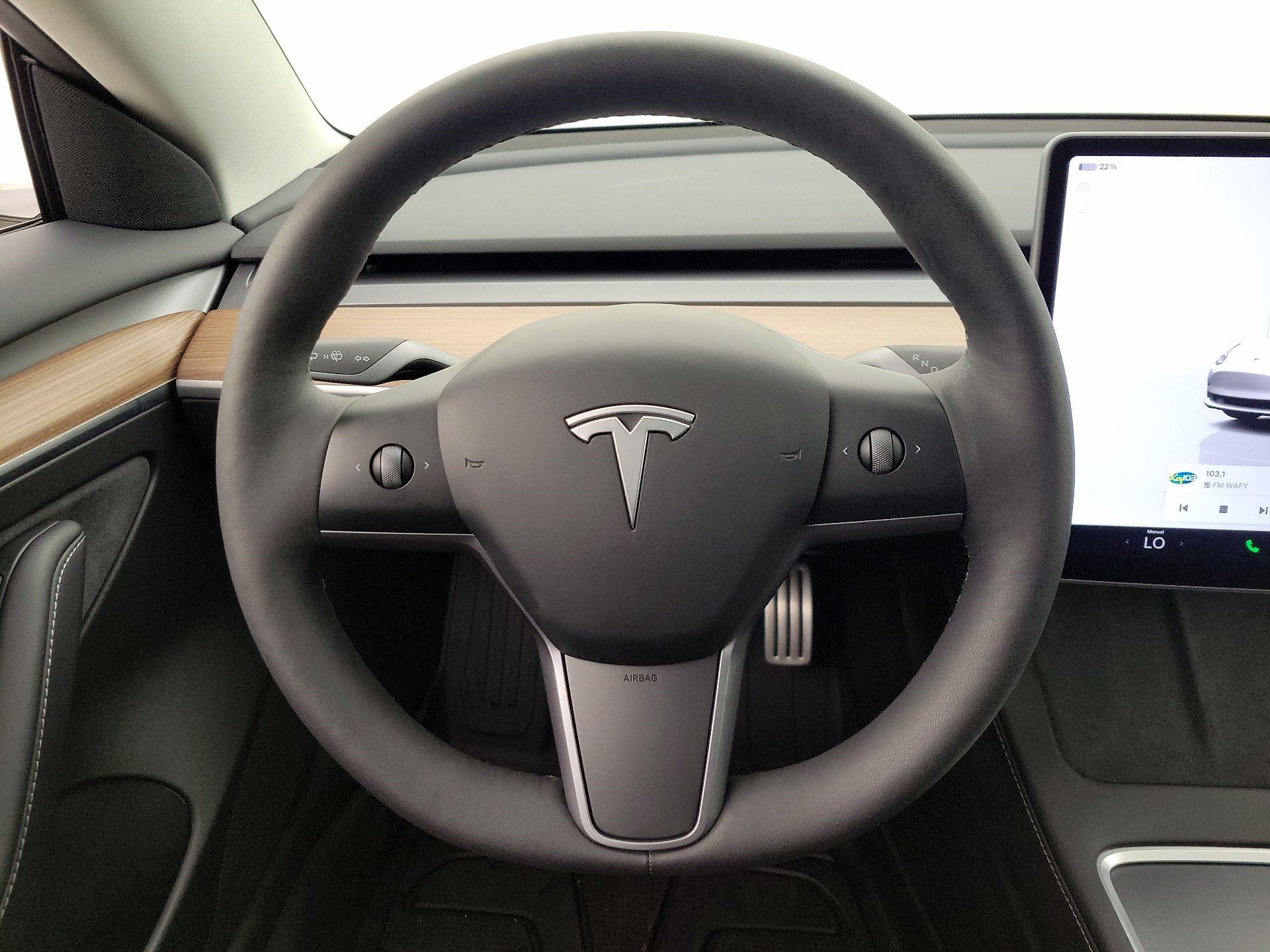 Thumbnail: 2023 Tesla Model 3 - 10