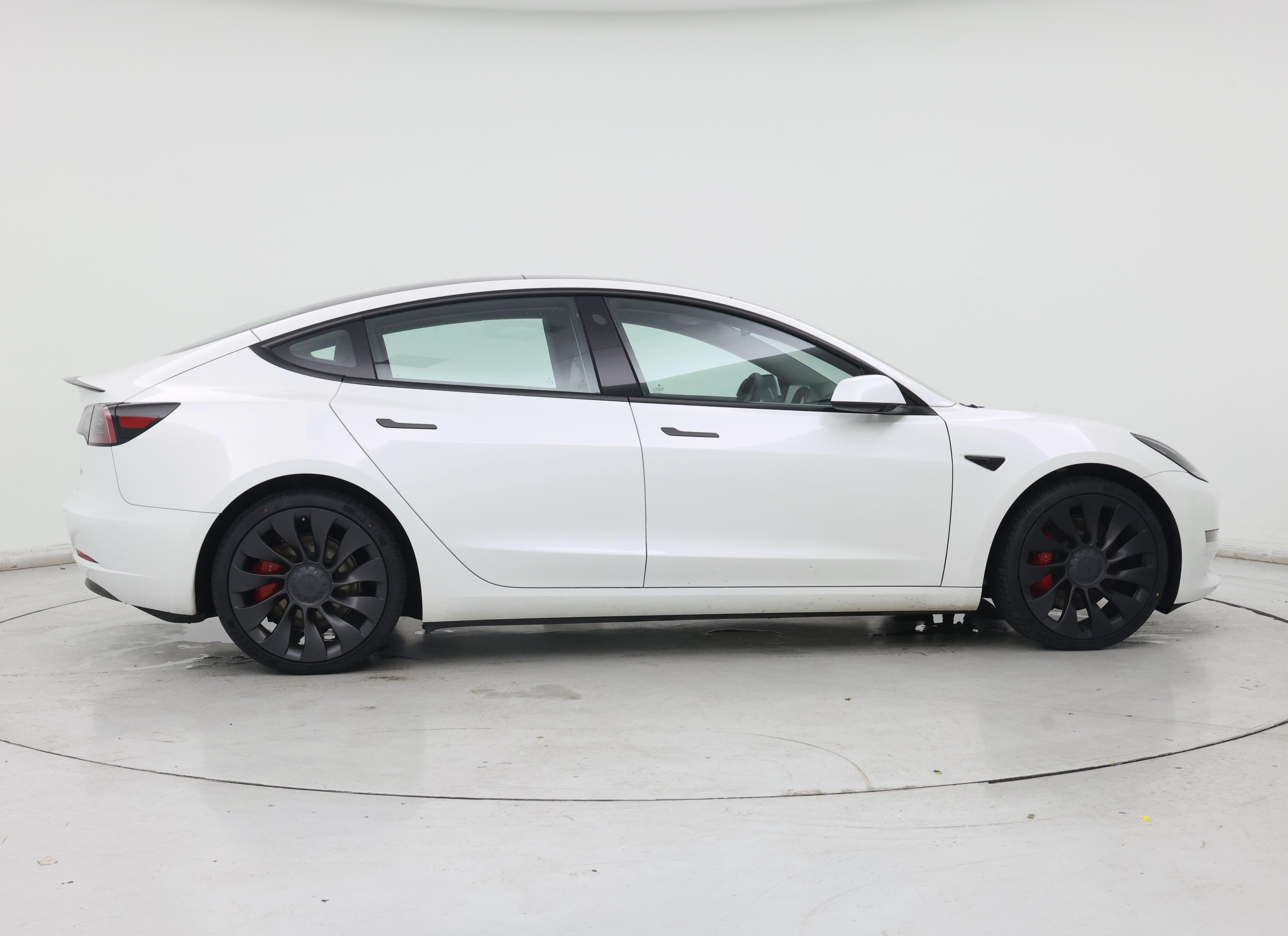 Thumbnail: 2023 Tesla Model 3 - 7