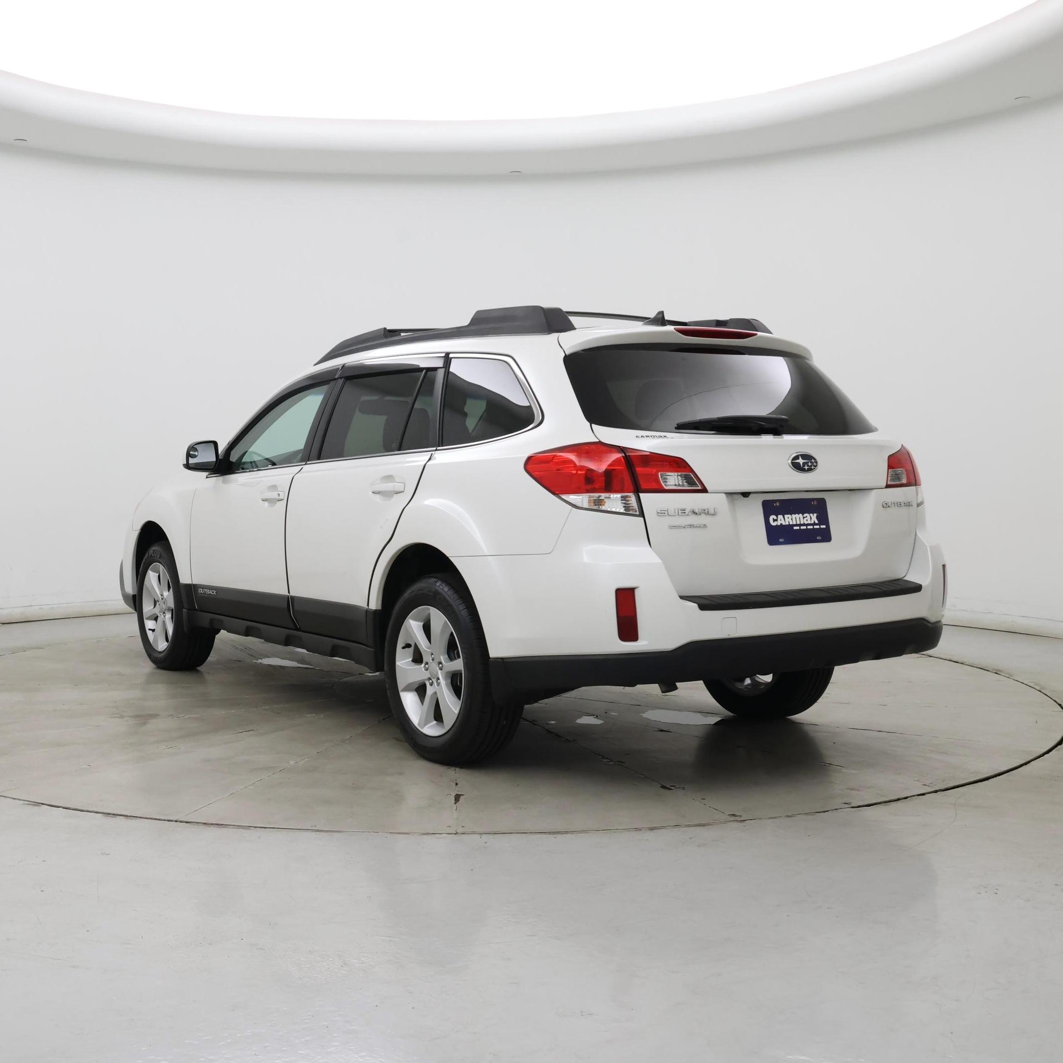 Thumbnail: 2014 Subaru Outback - 2