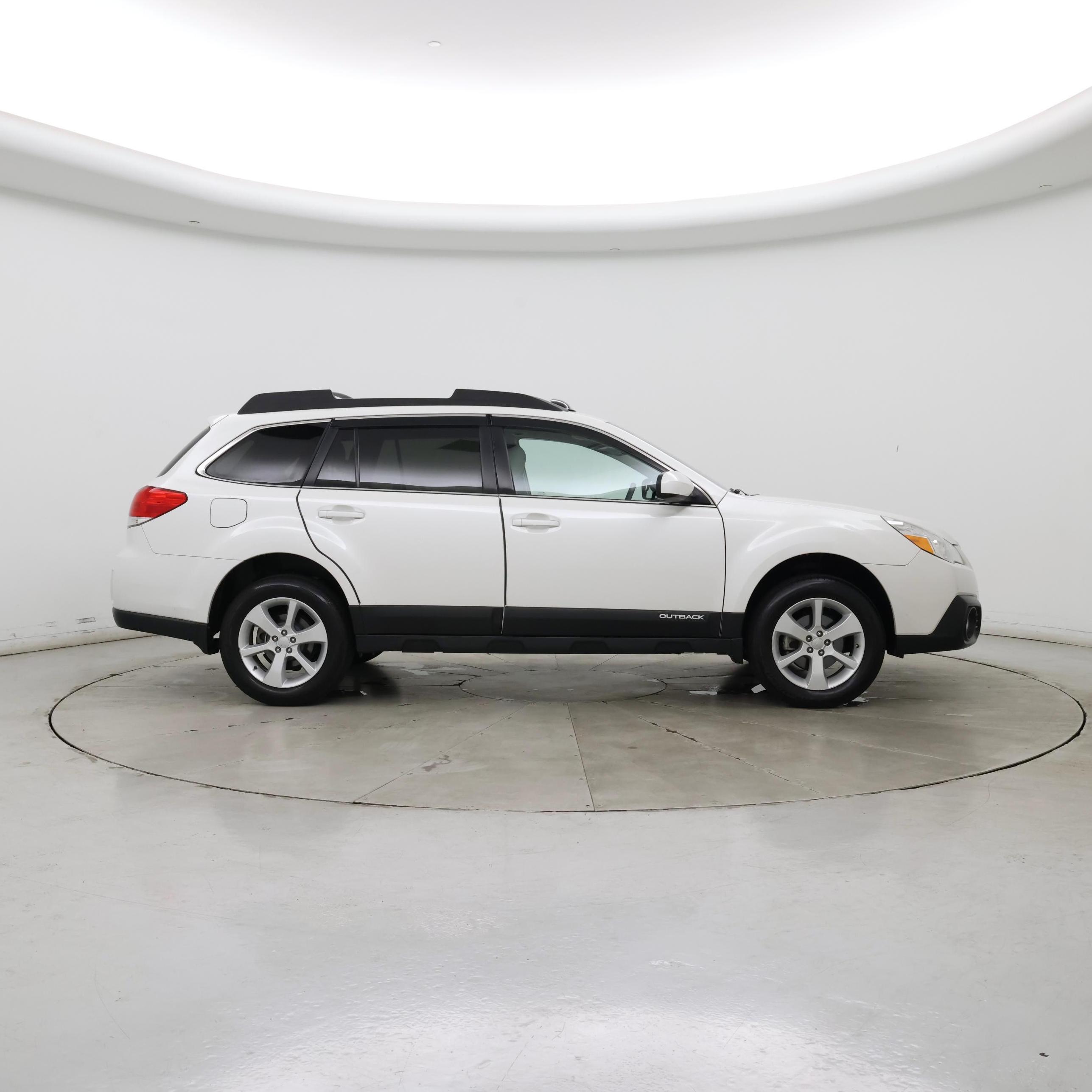 Thumbnail: 2014 Subaru Outback - 7