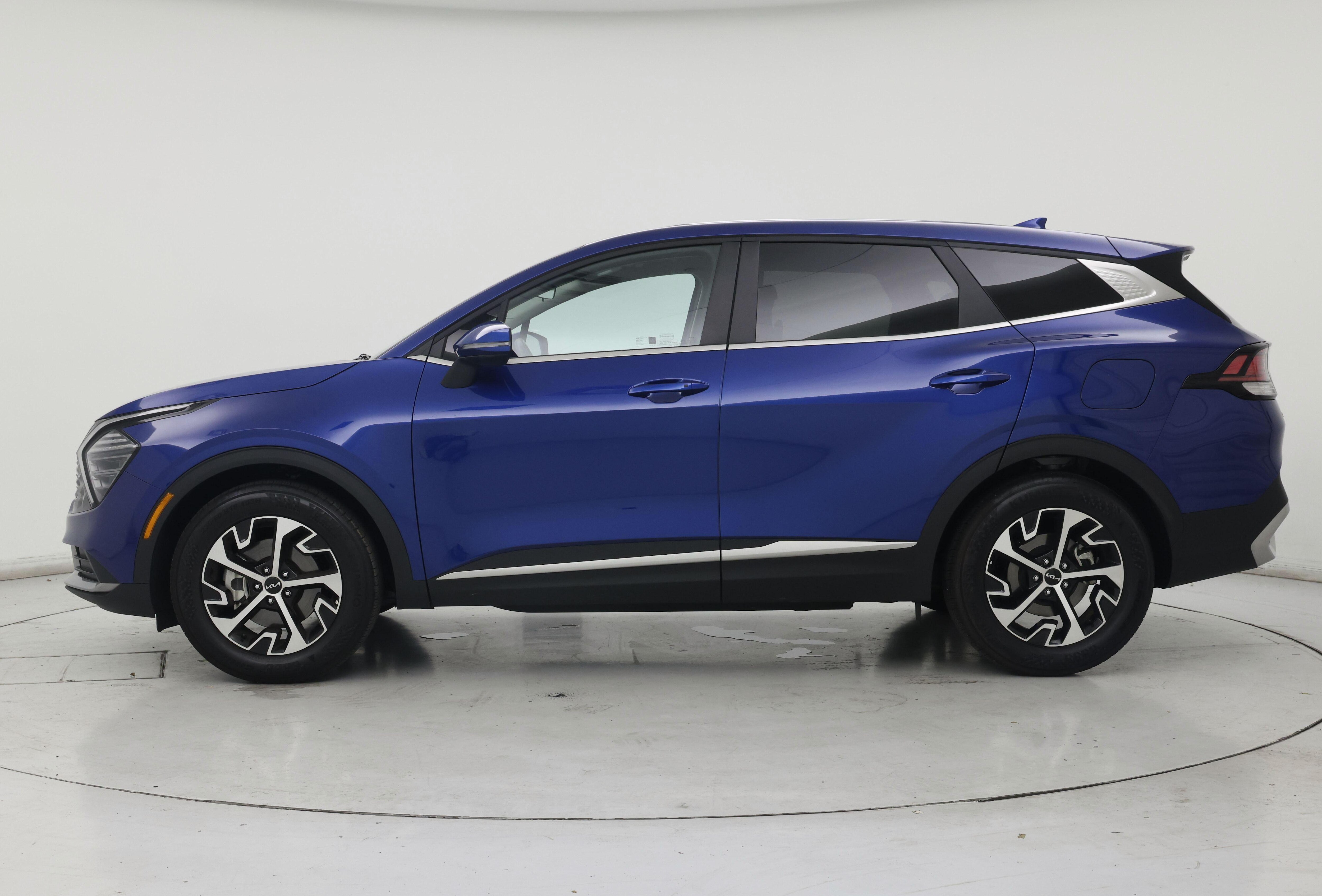 Thumbnail: 2025 Kia Sportage - 3