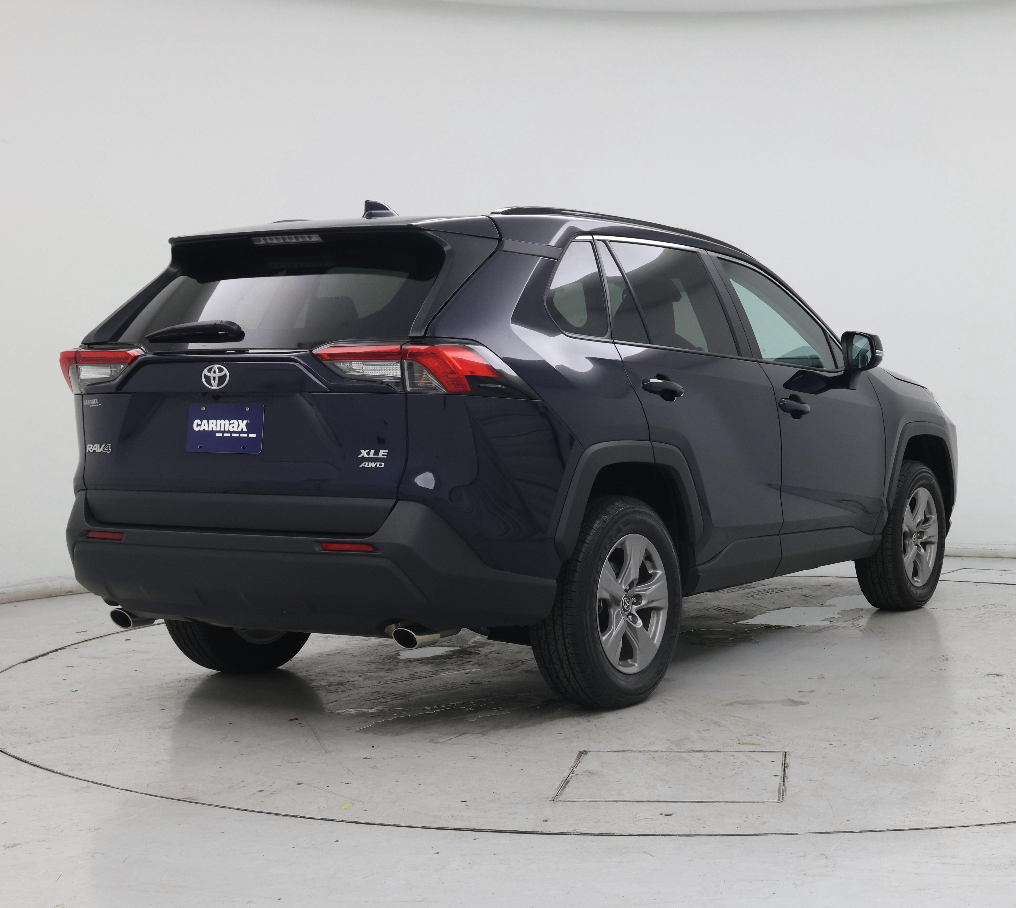 Thumbnail: 2024 Toyota RAV4 - 8