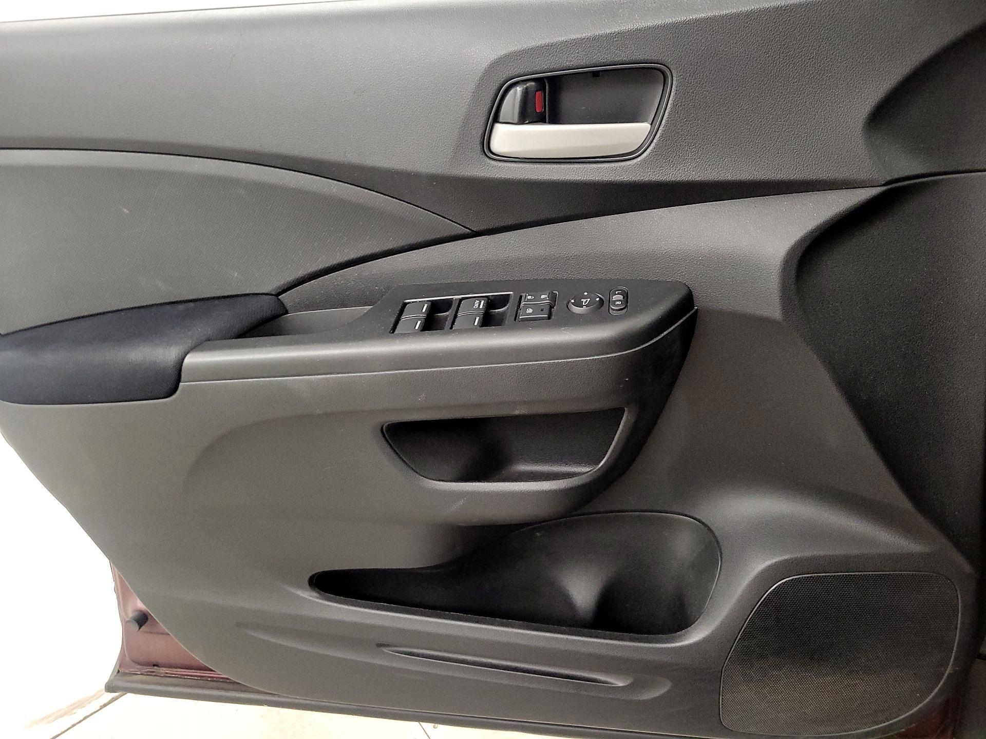 Thumbnail: 2015 Honda CR-V - 12