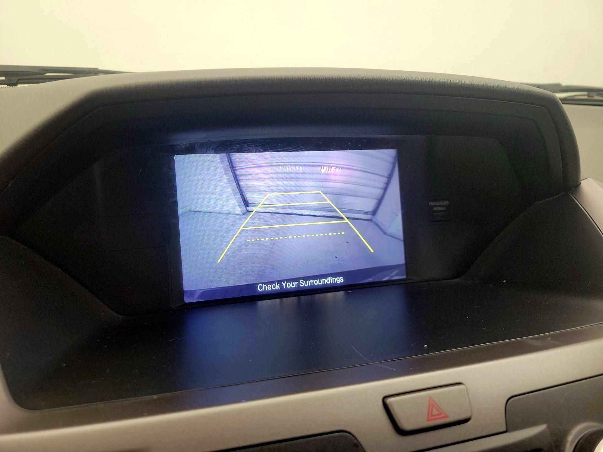 Thumbnail: 2015 Honda Odyssey - 14