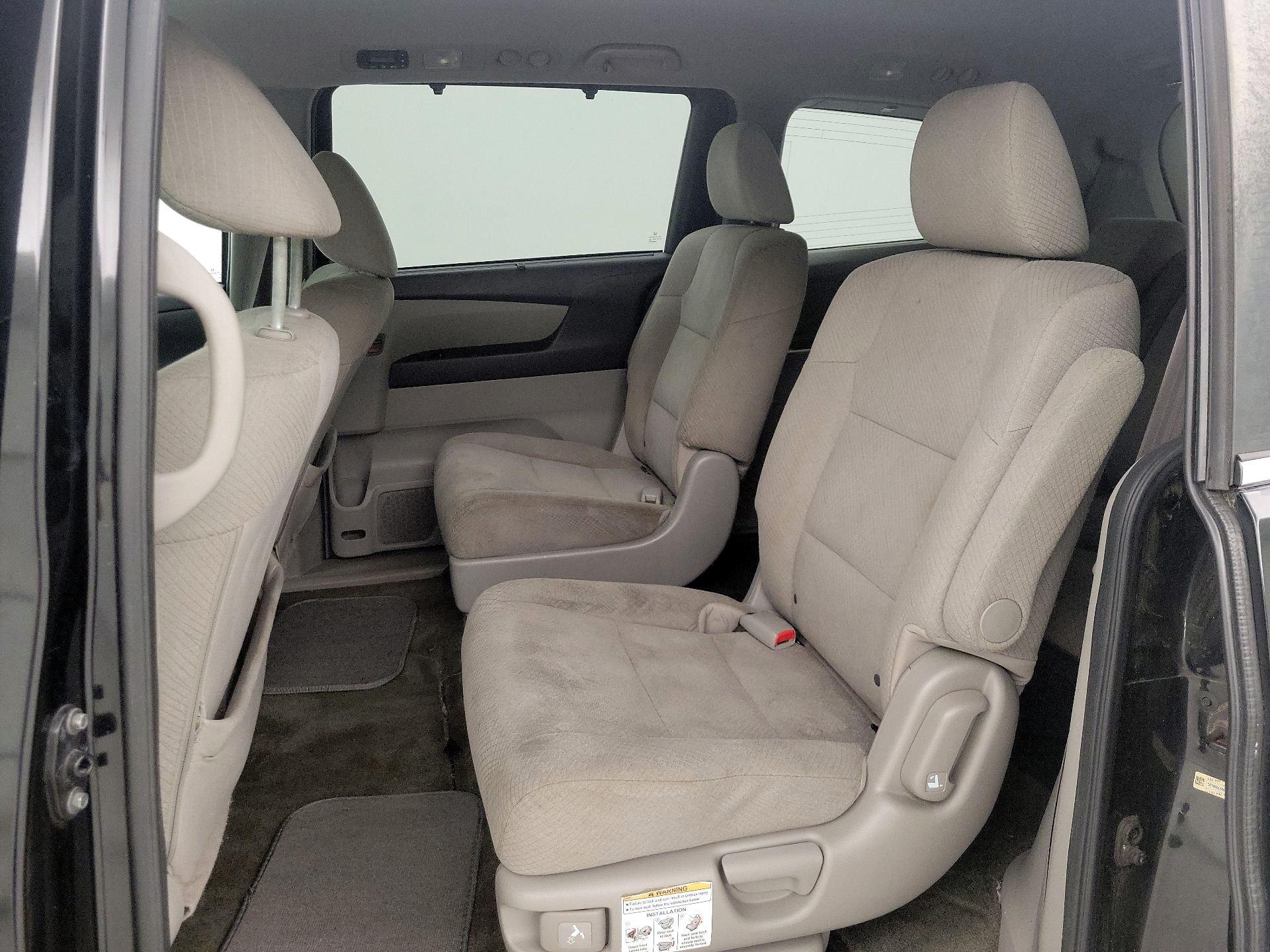 Thumbnail: 2015 Honda Odyssey - 19