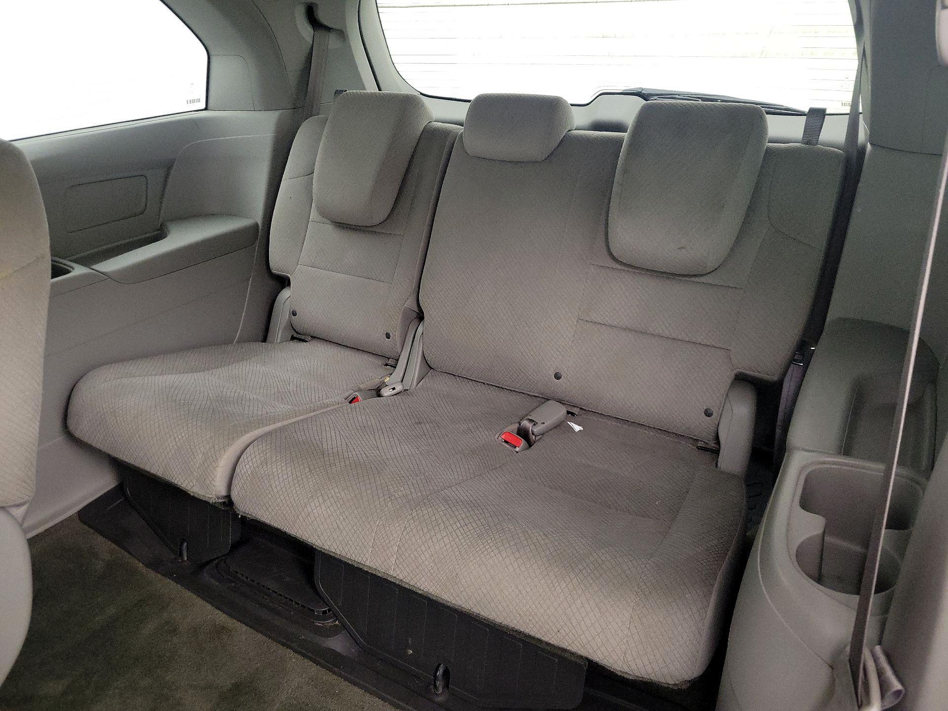 Thumbnail: 2015 Honda Odyssey - 20