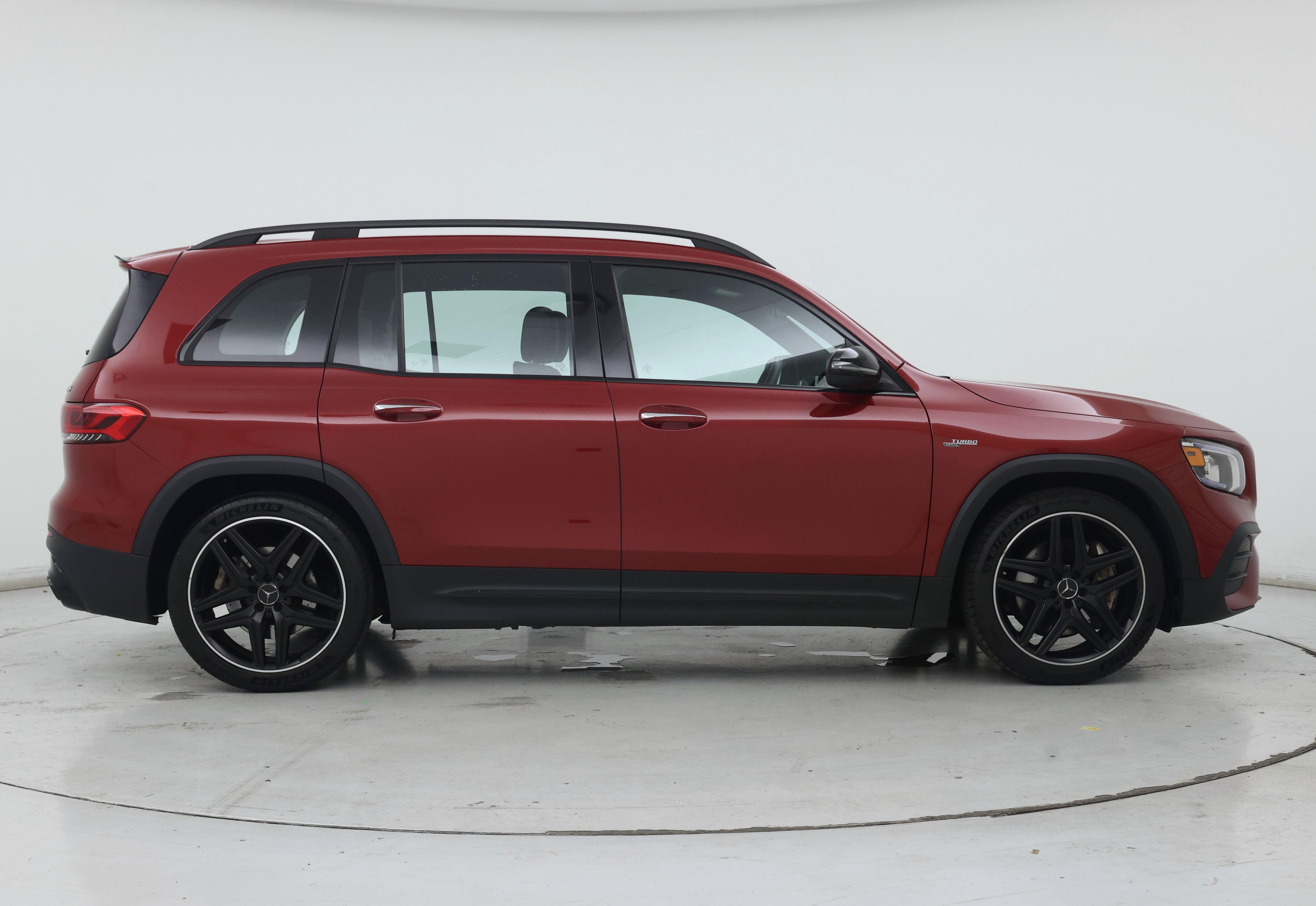 Thumbnail: 2021 Mercedes-Benz GLB - 7