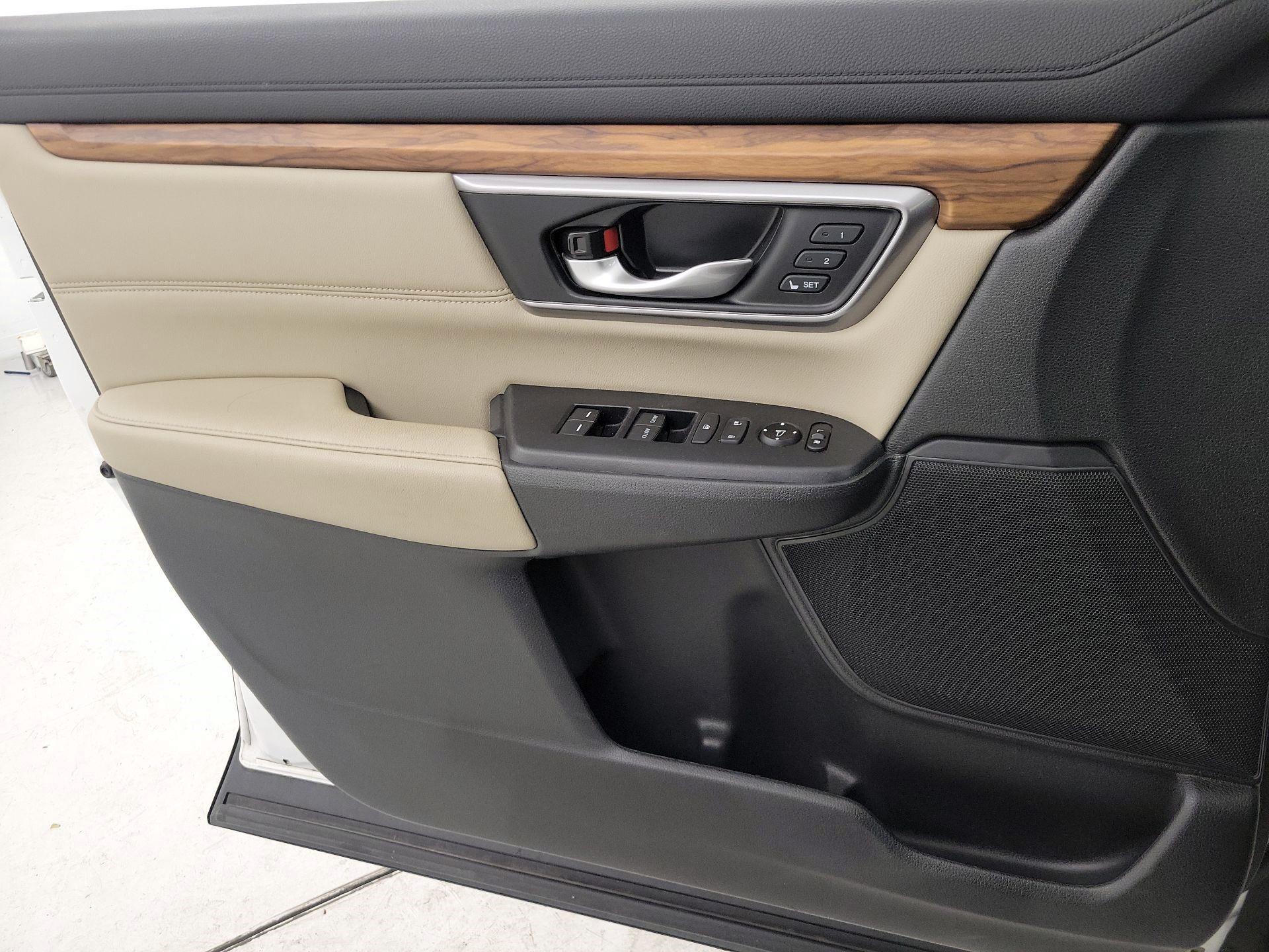 Thumbnail: 2019 Honda CR-V - 12