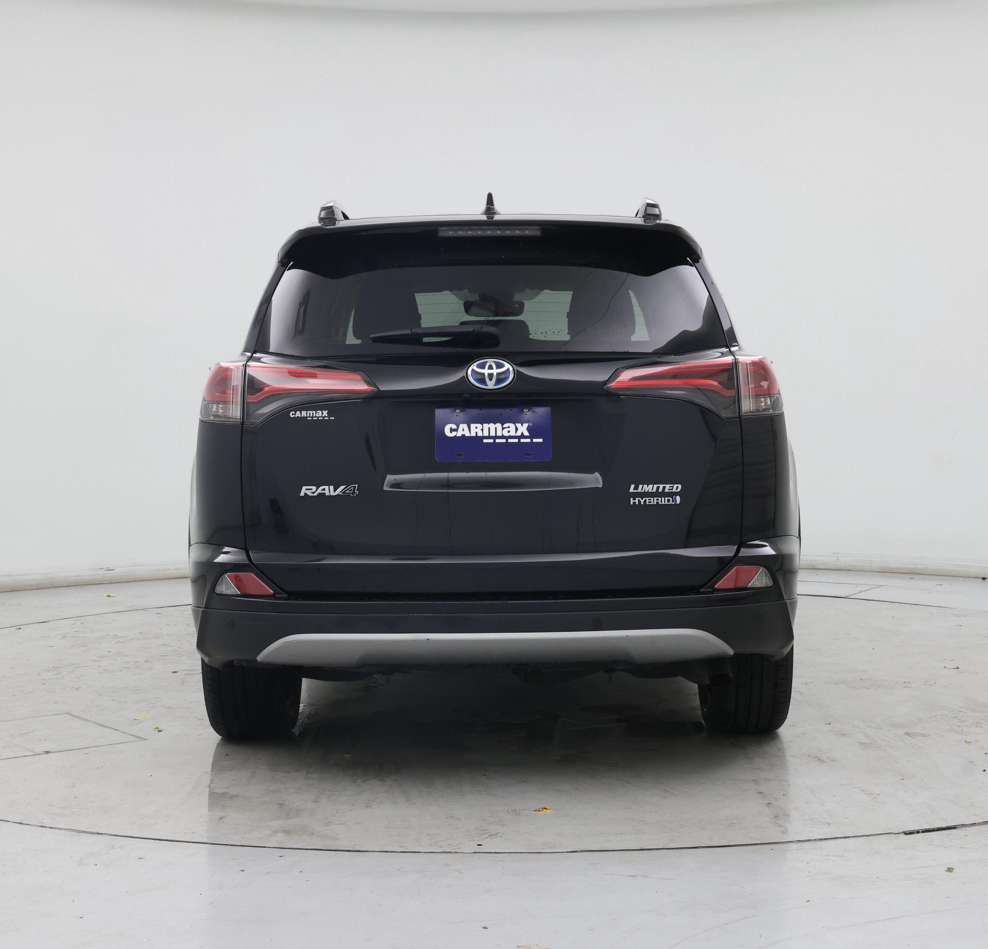 Thumbnail: 2017 Toyota RAV4 - 6