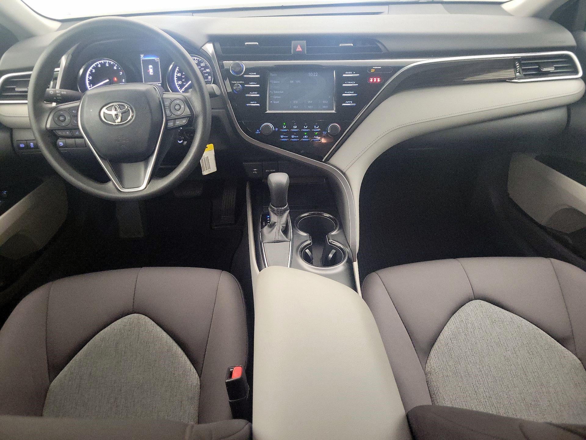 Thumbnail: 2018 Toyota Camry - 9