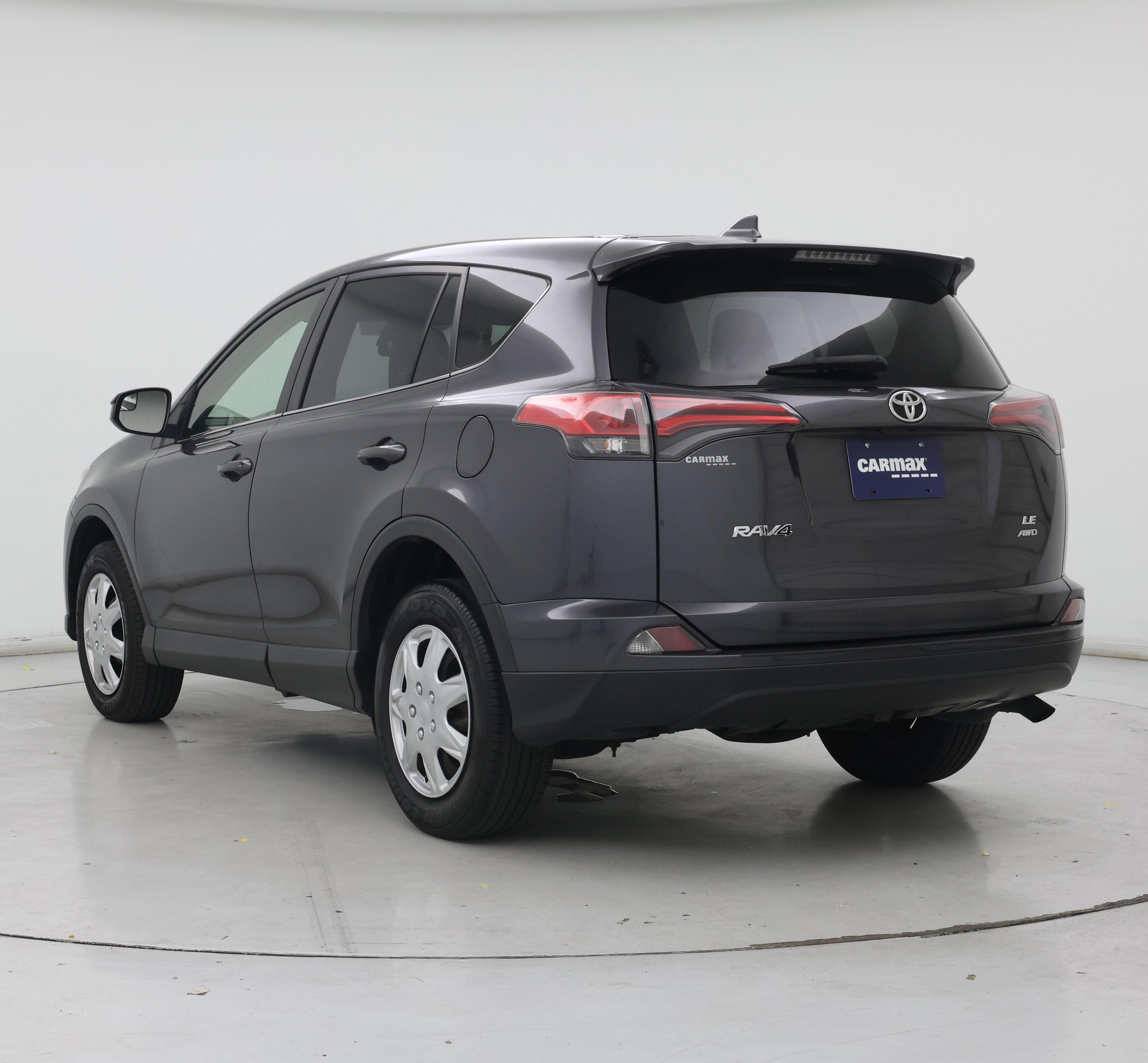 Thumbnail: 2018 Toyota RAV4 - 2