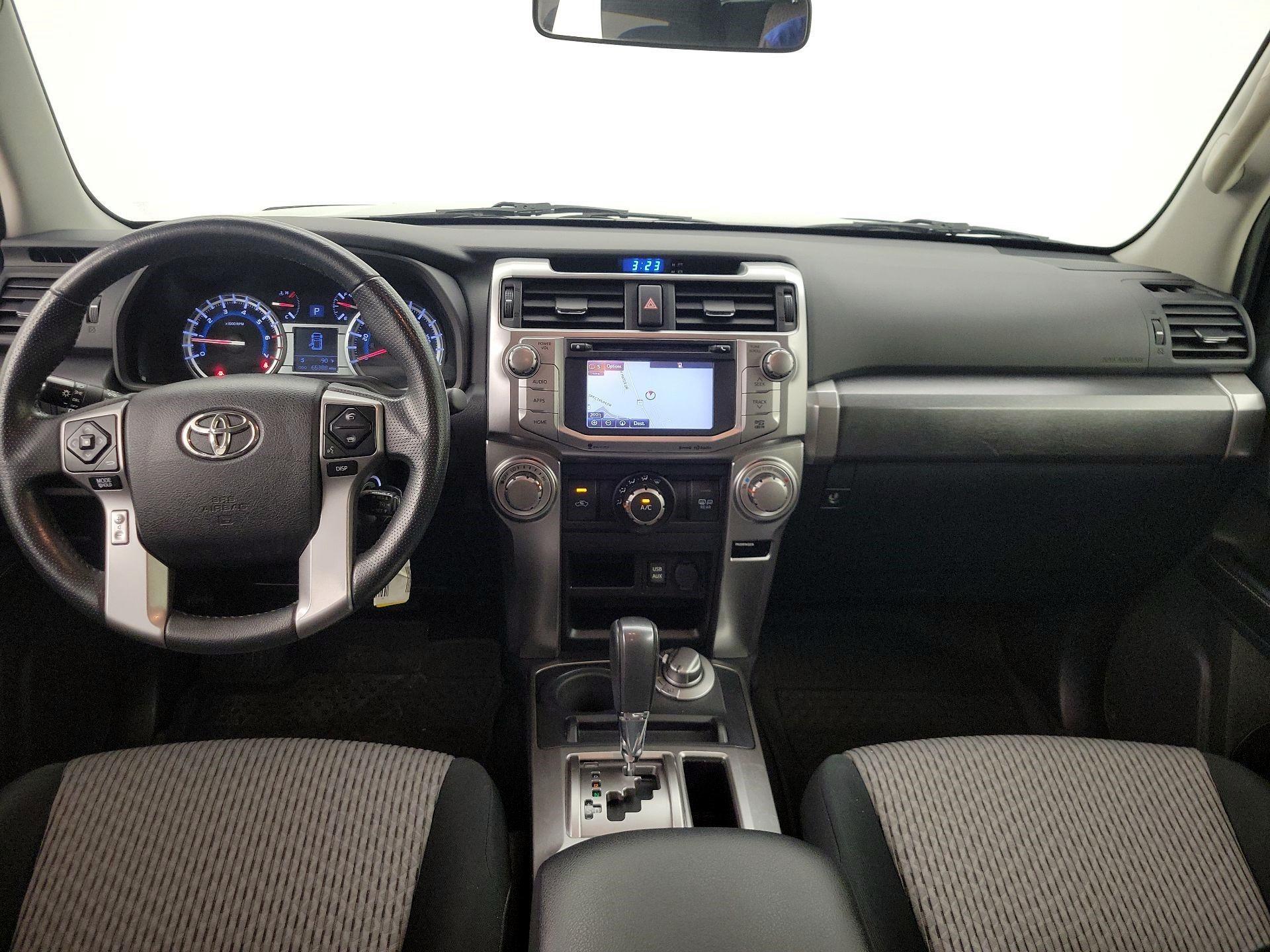 Thumbnail: 2016 Toyota 4Runner - 9