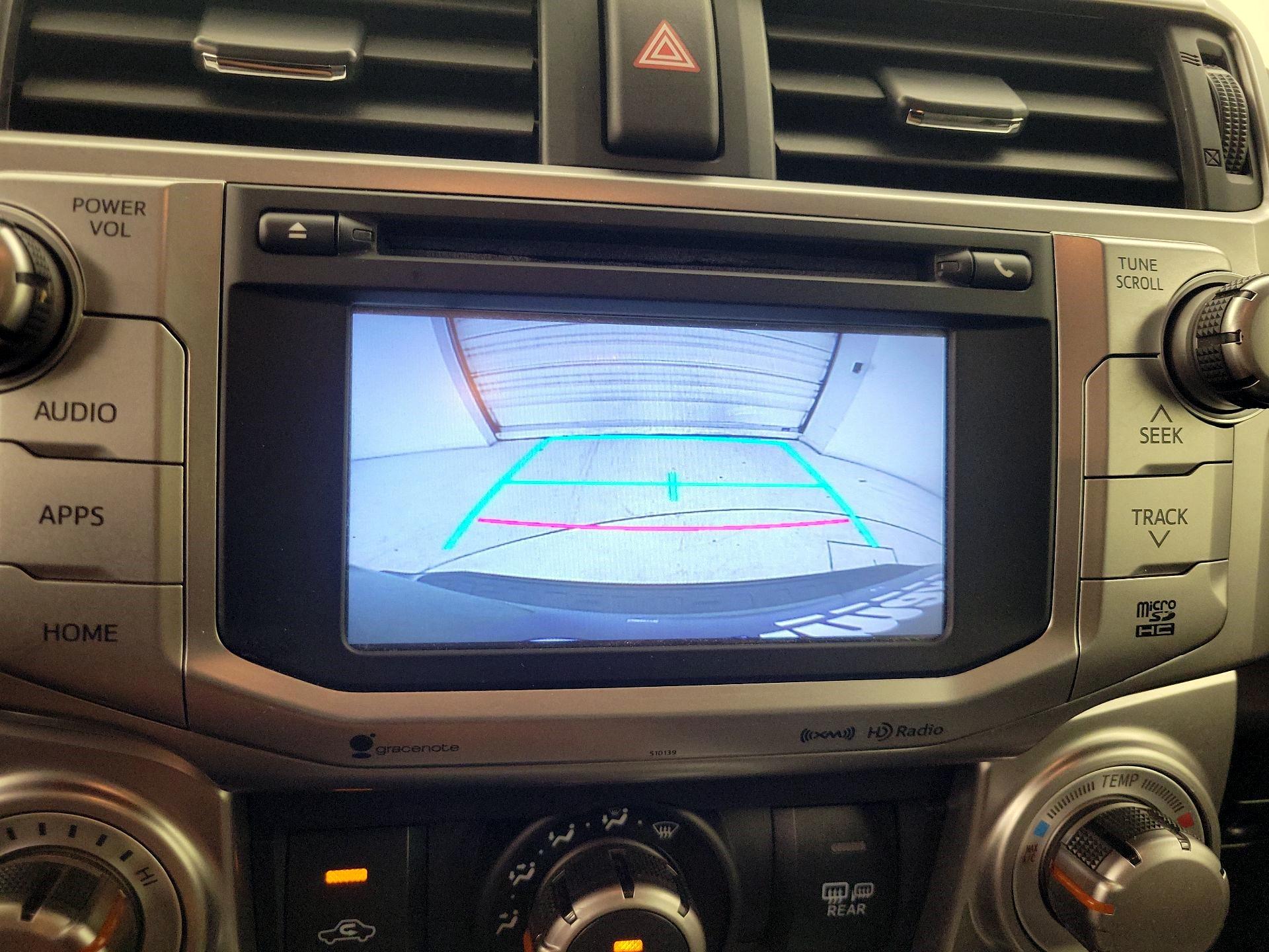 Thumbnail: 2016 Toyota 4Runner - 15